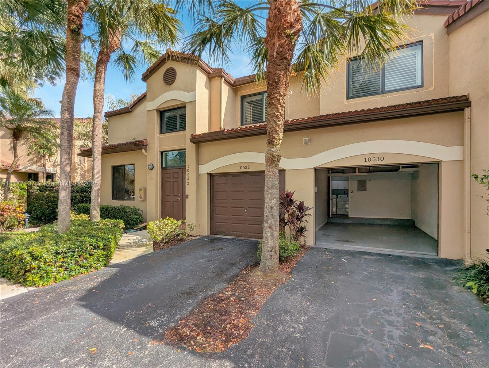 Property for Sale at 10530 Nw 10th Ct A-137, Plantation, Miami-Dade County, Florida - Bedrooms: 2 
Bathrooms: 2  - $369,000