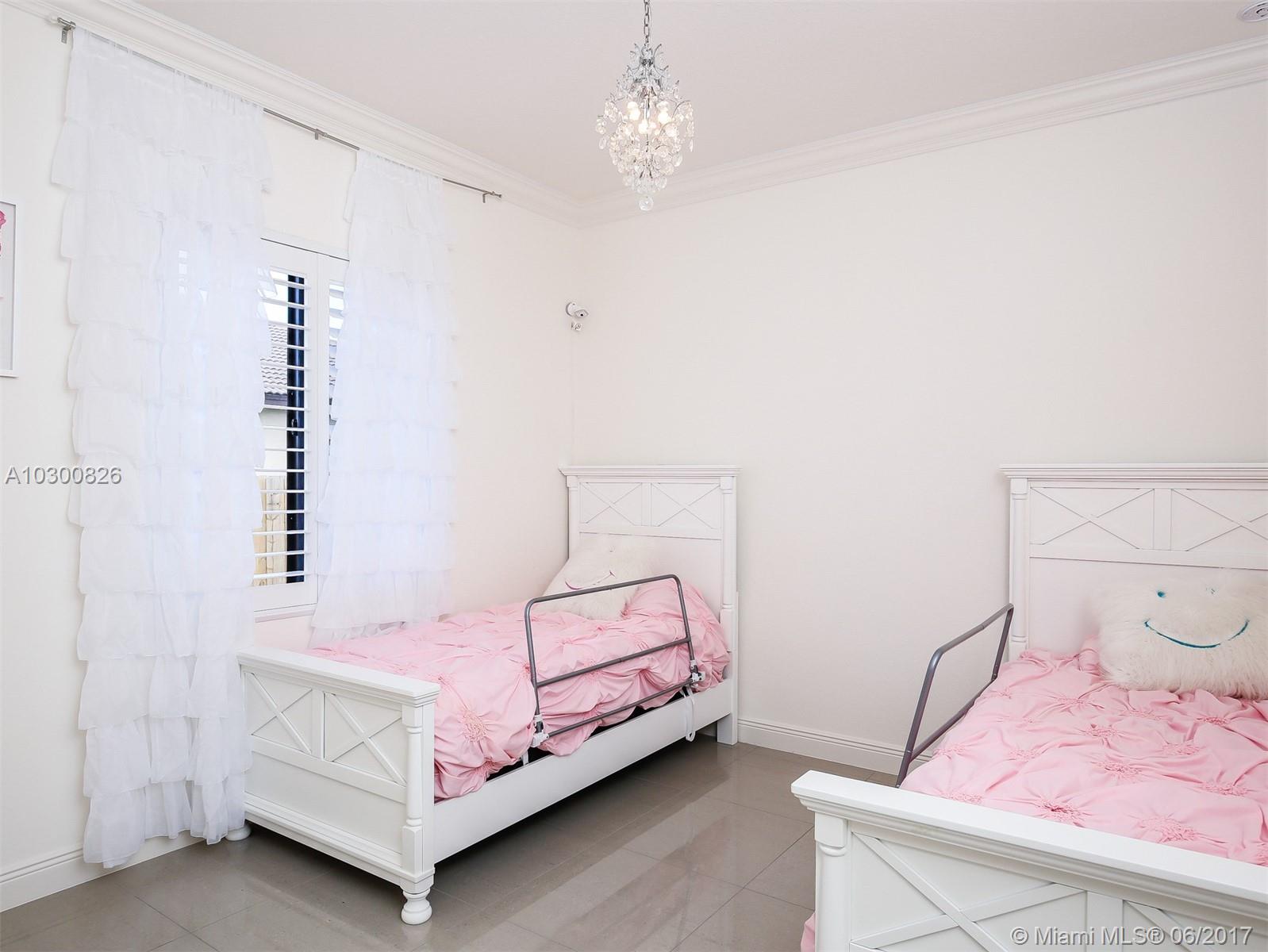 ANGELINA MIA ESTATES - Residential