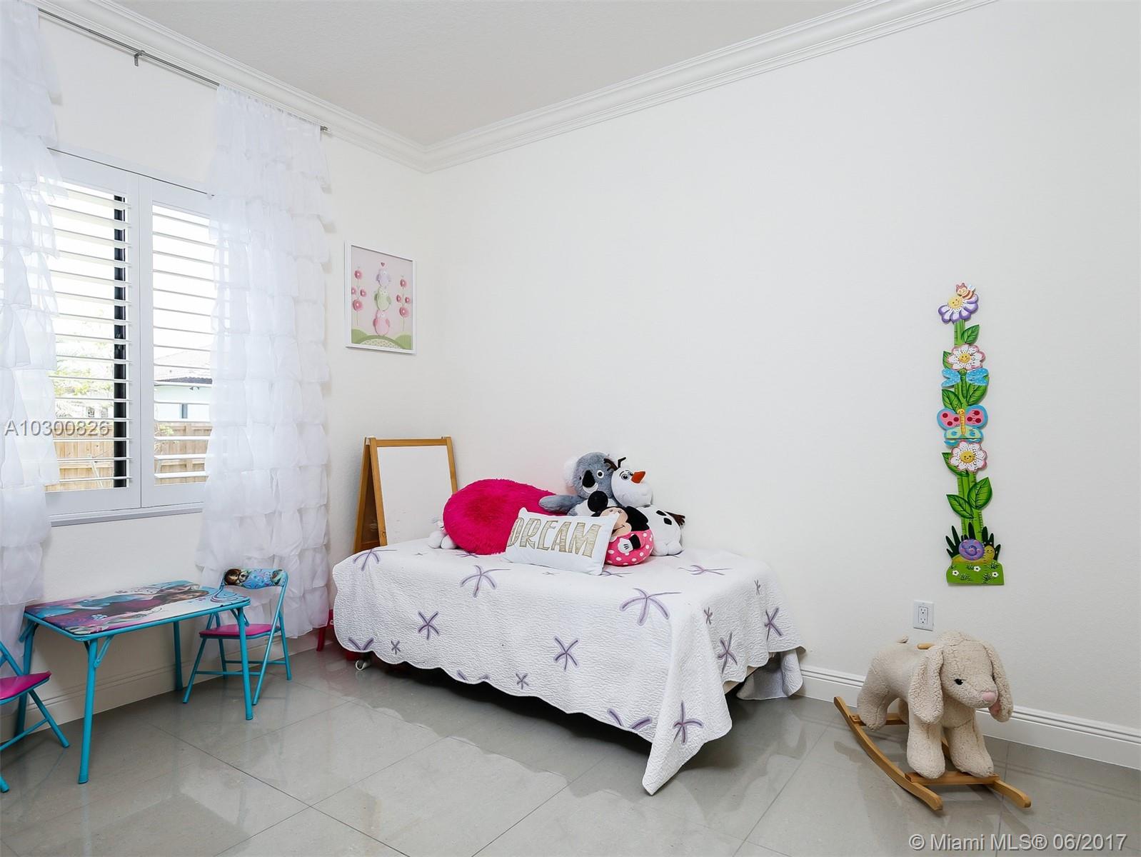 ANGELINA MIA ESTATES - Residential