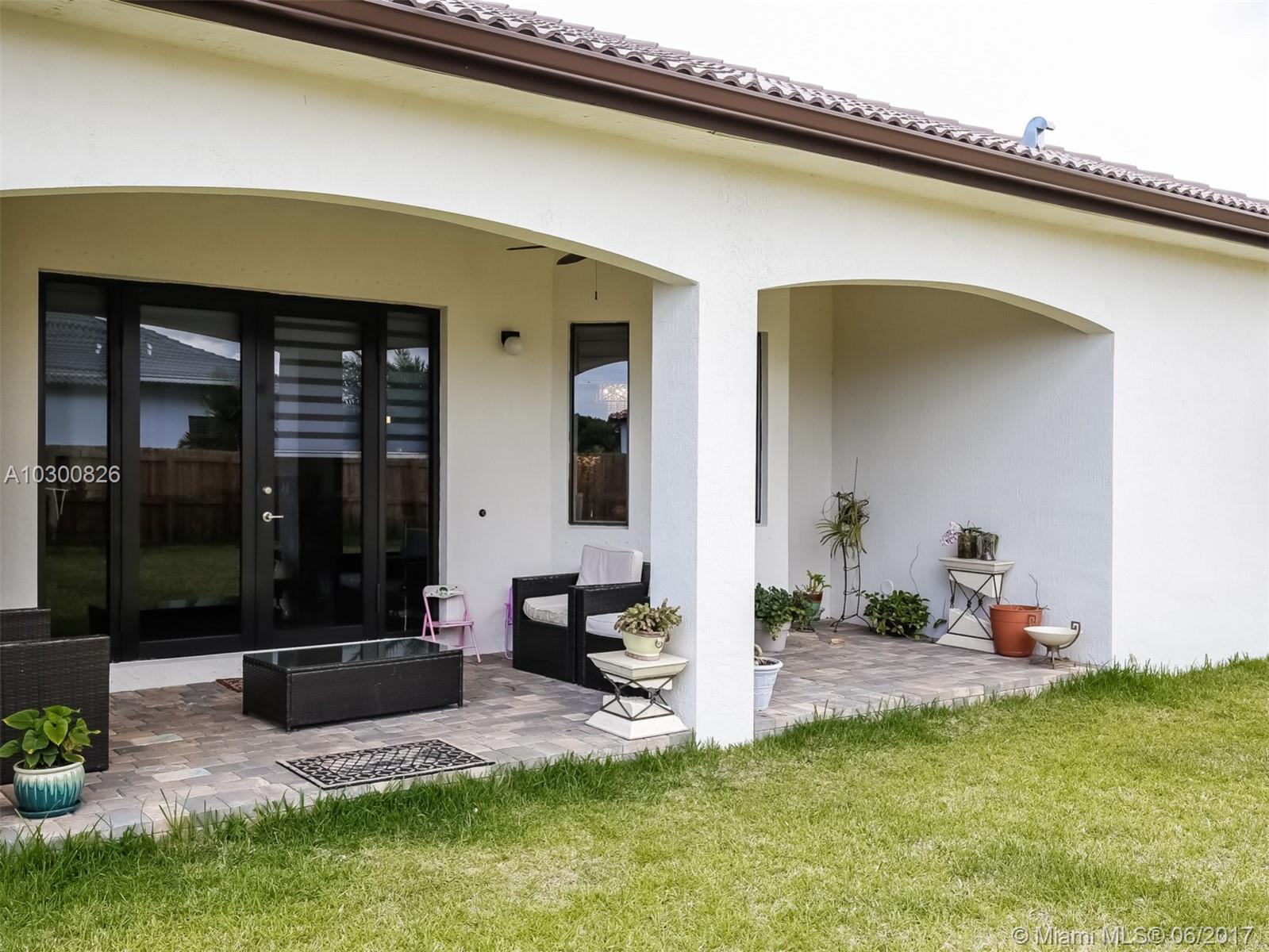 ANGELINA MIA ESTATES - Residential