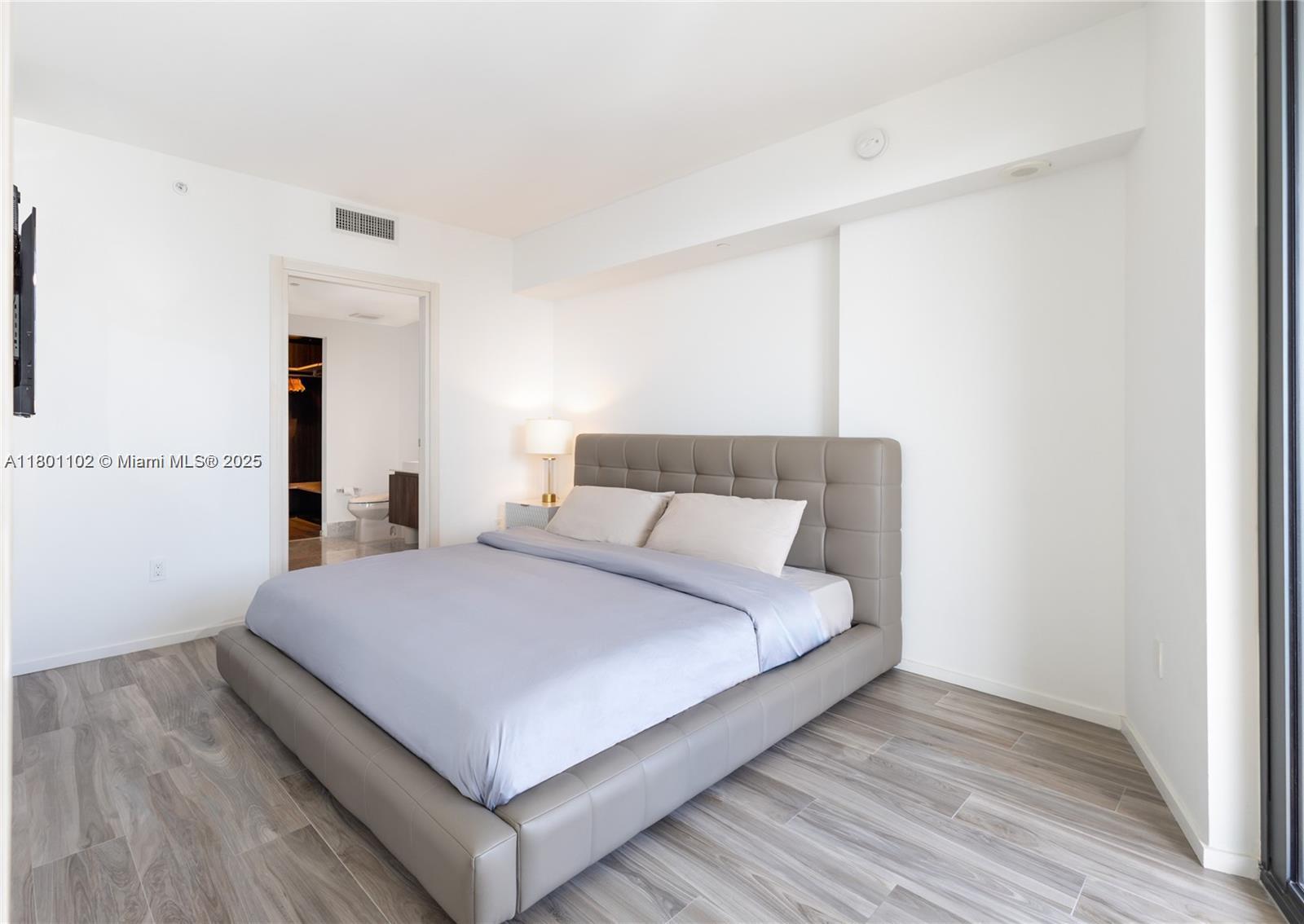801 S Miami 4103