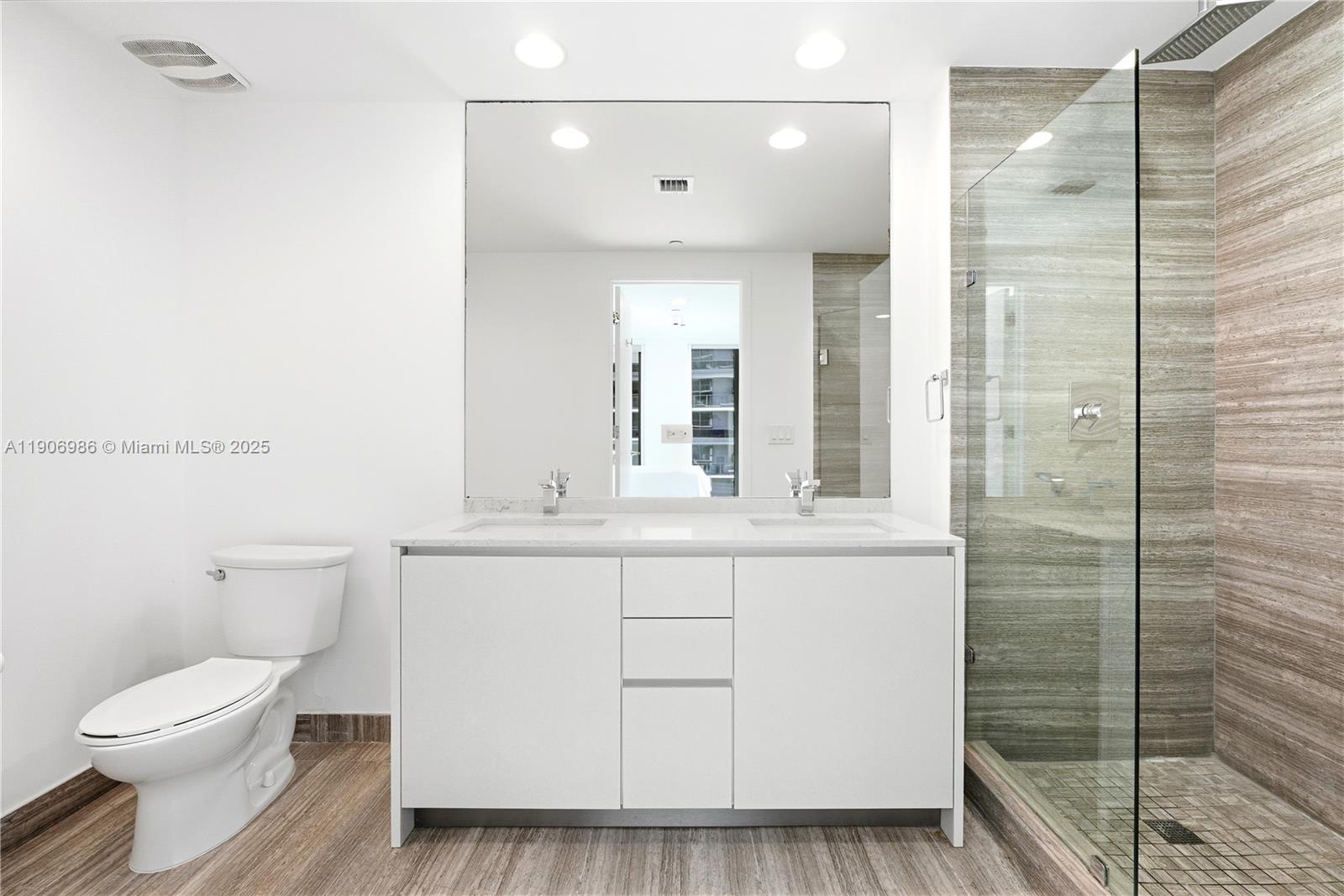 1010 BRICKELL CONDO - Residential