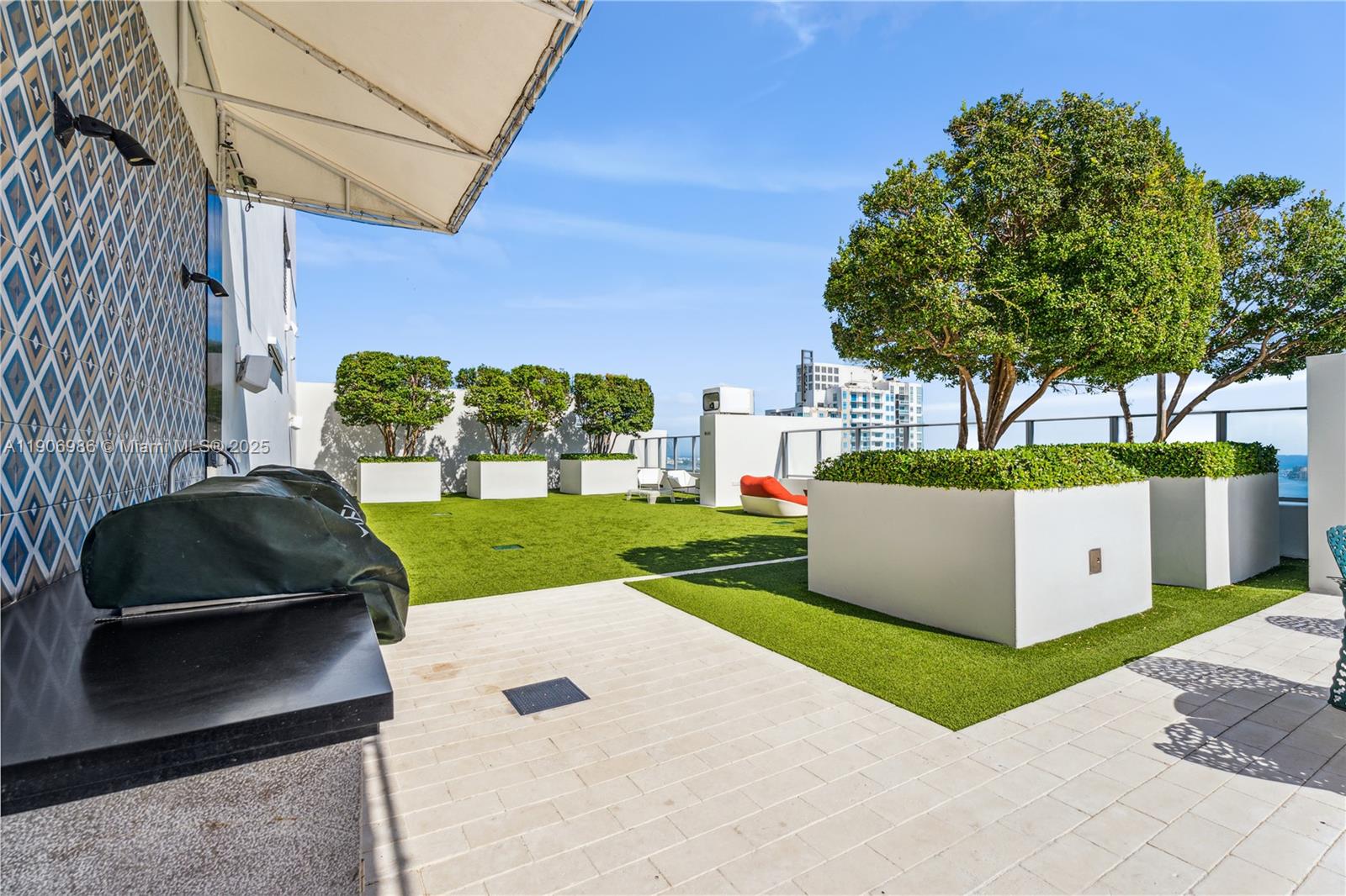 1010 BRICKELL CONDO - Residential