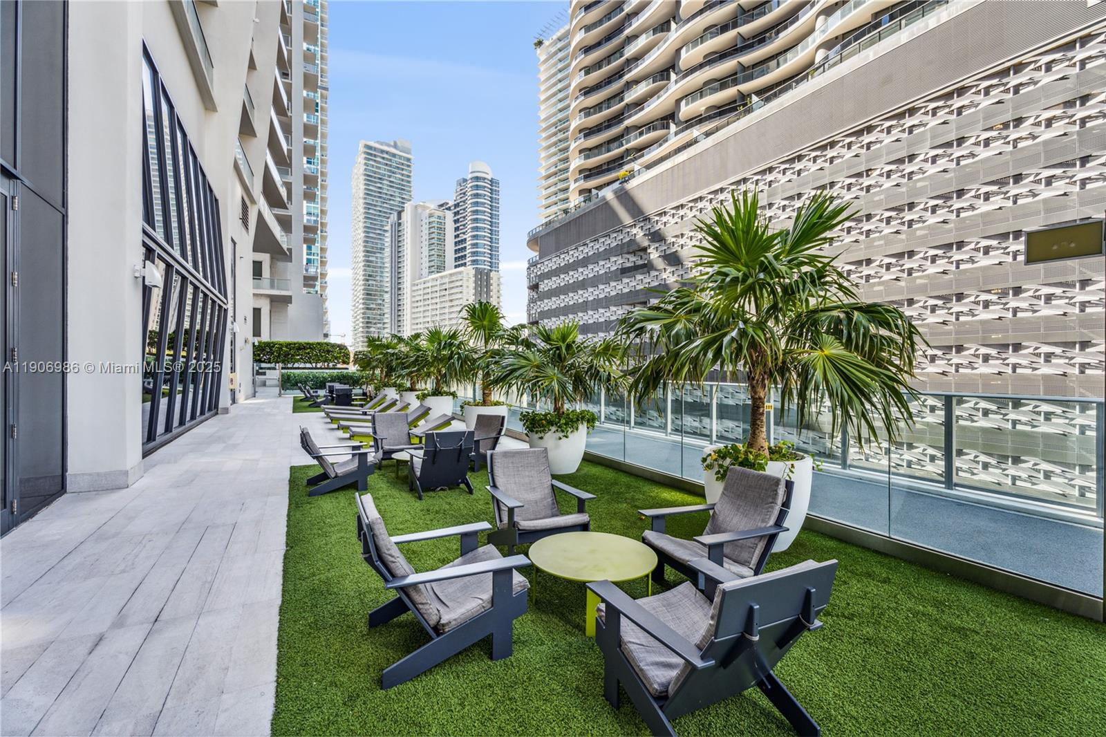 1010 BRICKELL CONDO - Residential