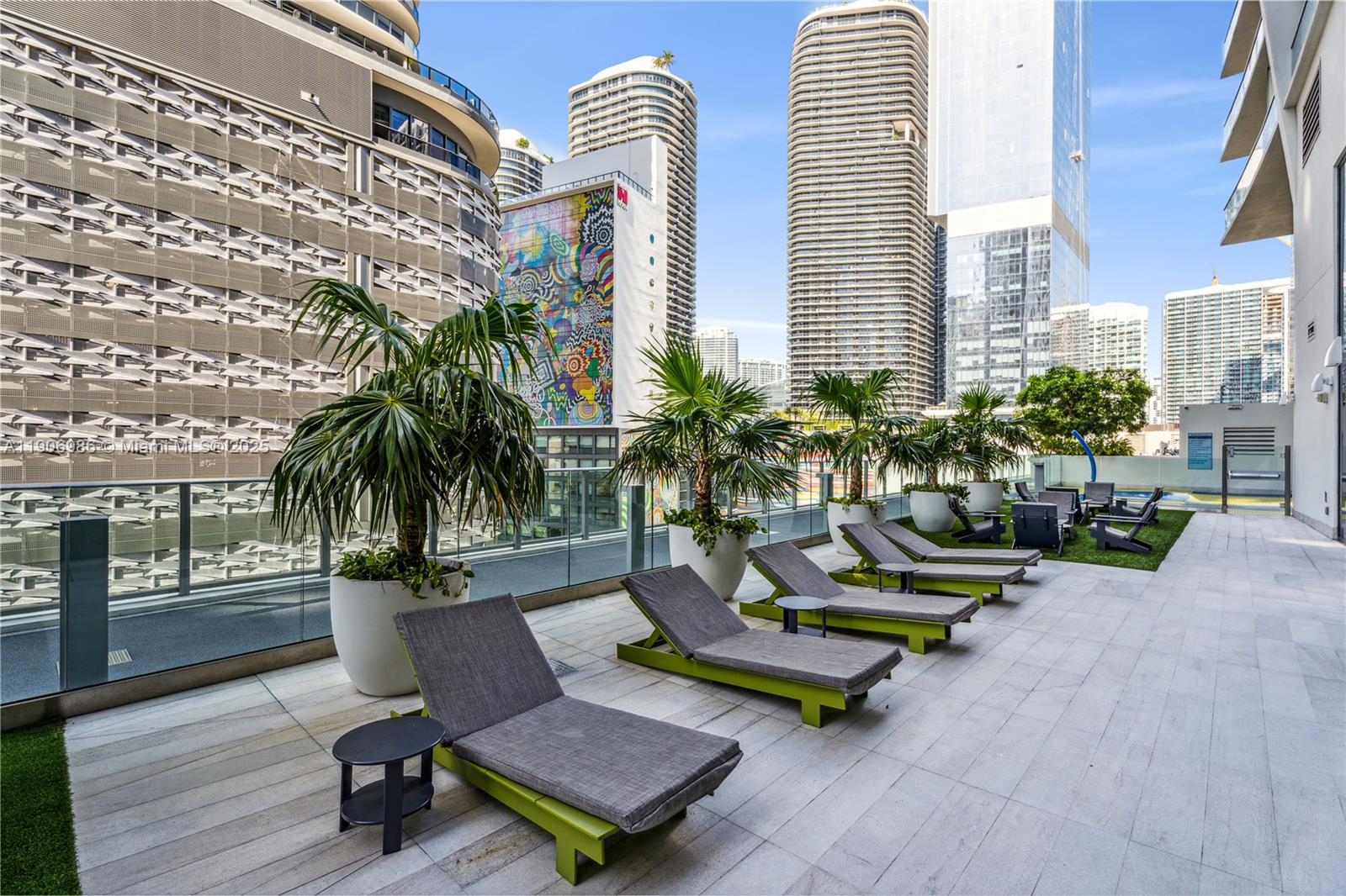 1010 BRICKELL CONDO - Residential