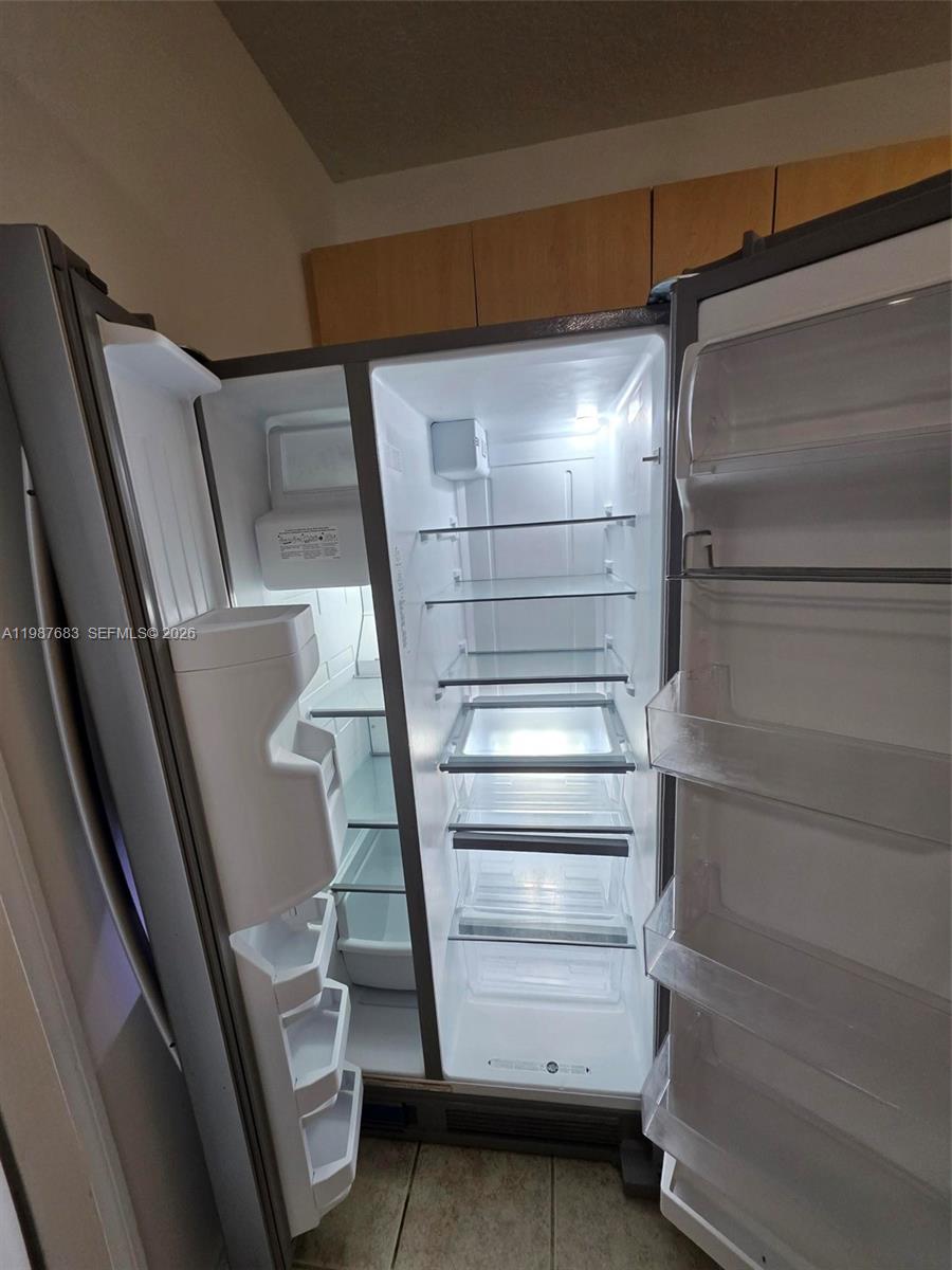 VENETIA GARDENS SOUTH CON - Residential