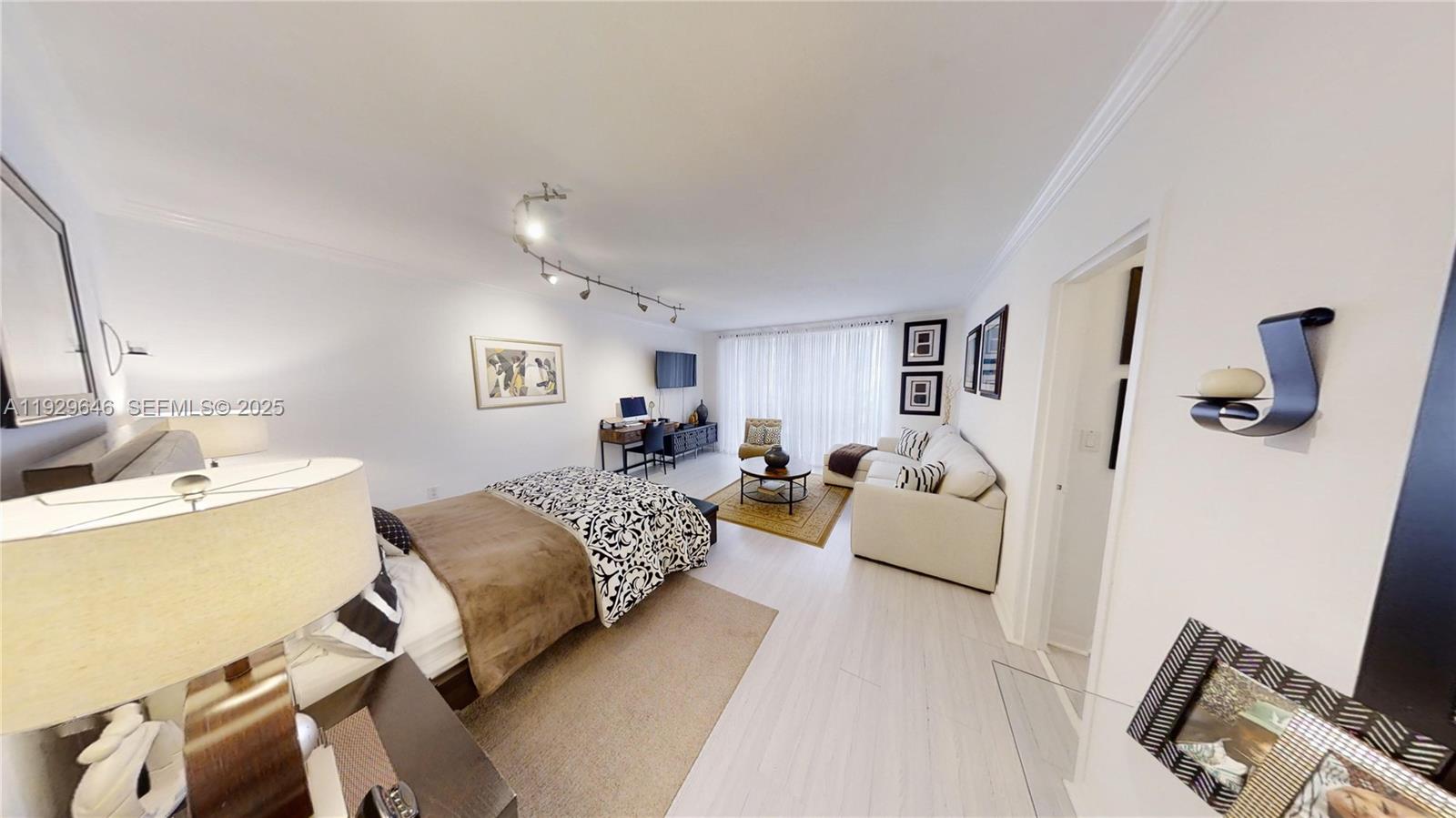 SOUTH BAY CLUB CONDO - Residential Lease