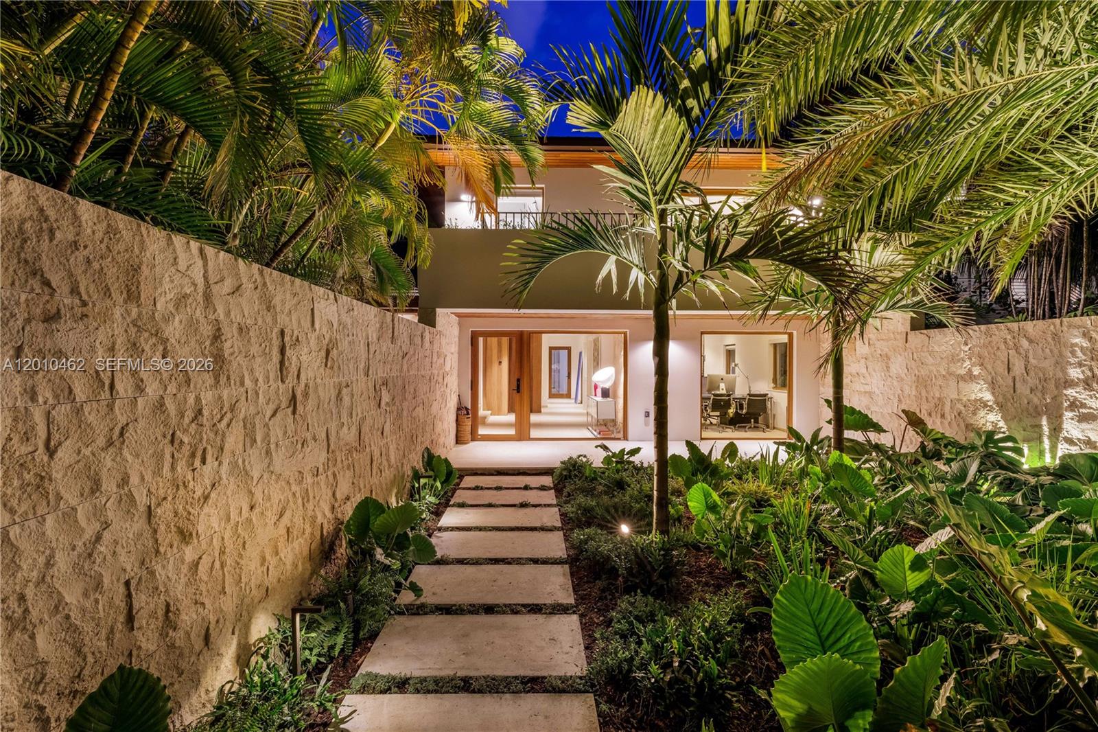 ENTRADA - Residential