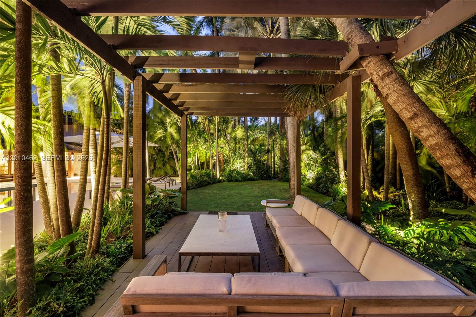 ENTRADA - Residential