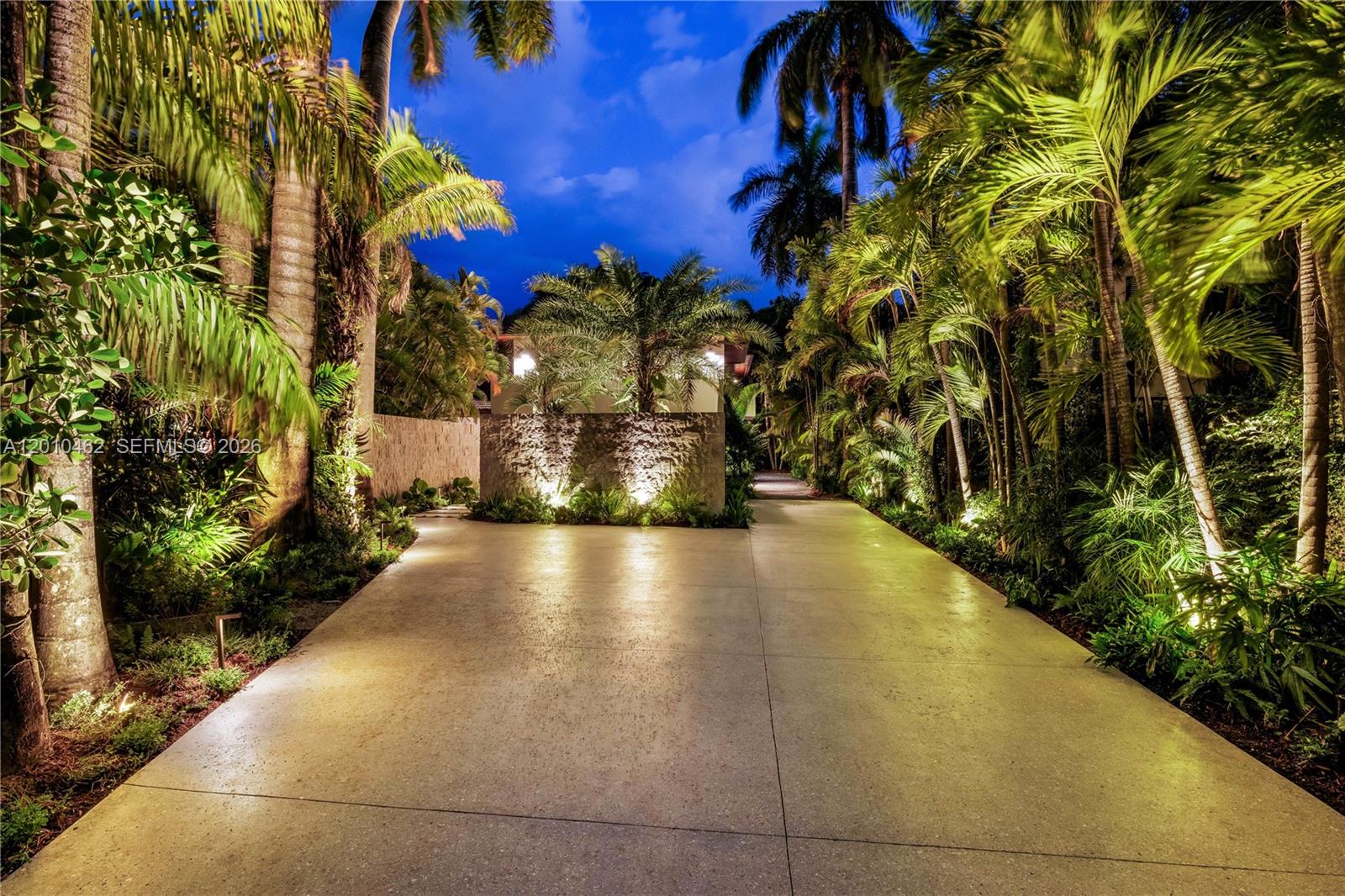 ENTRADA - Residential
