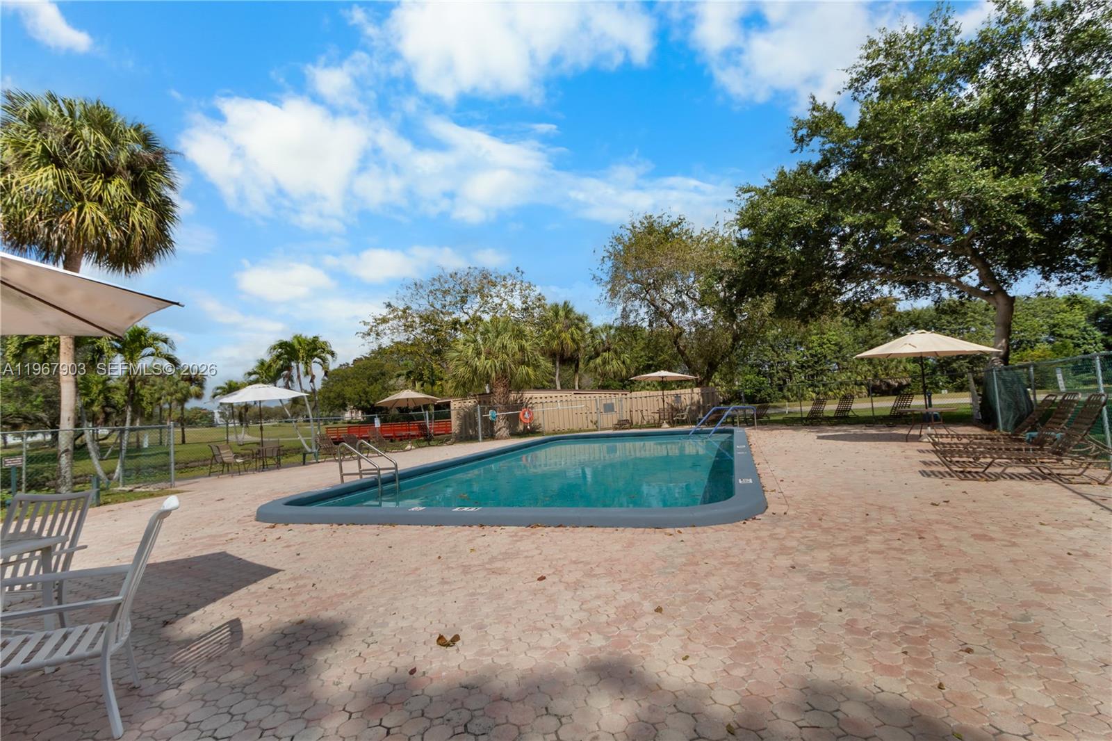 TANGERINE CONDOMINIUM FOU - Residential