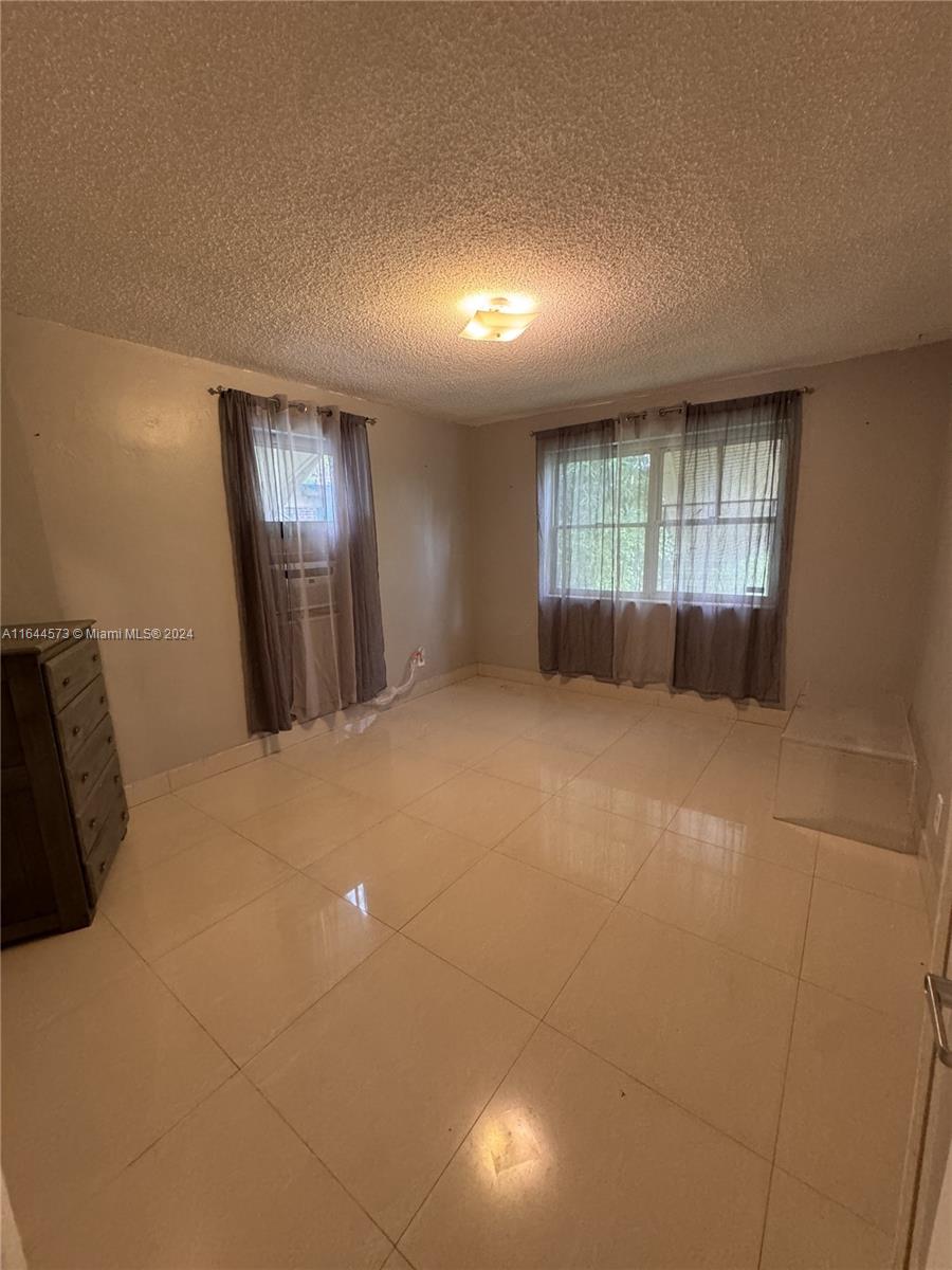 SCHAFFER PARK - Residential Lease