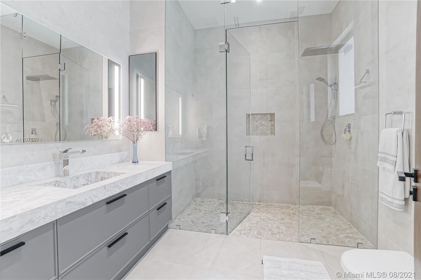 FELIX PARK HOME ACRES - Residential