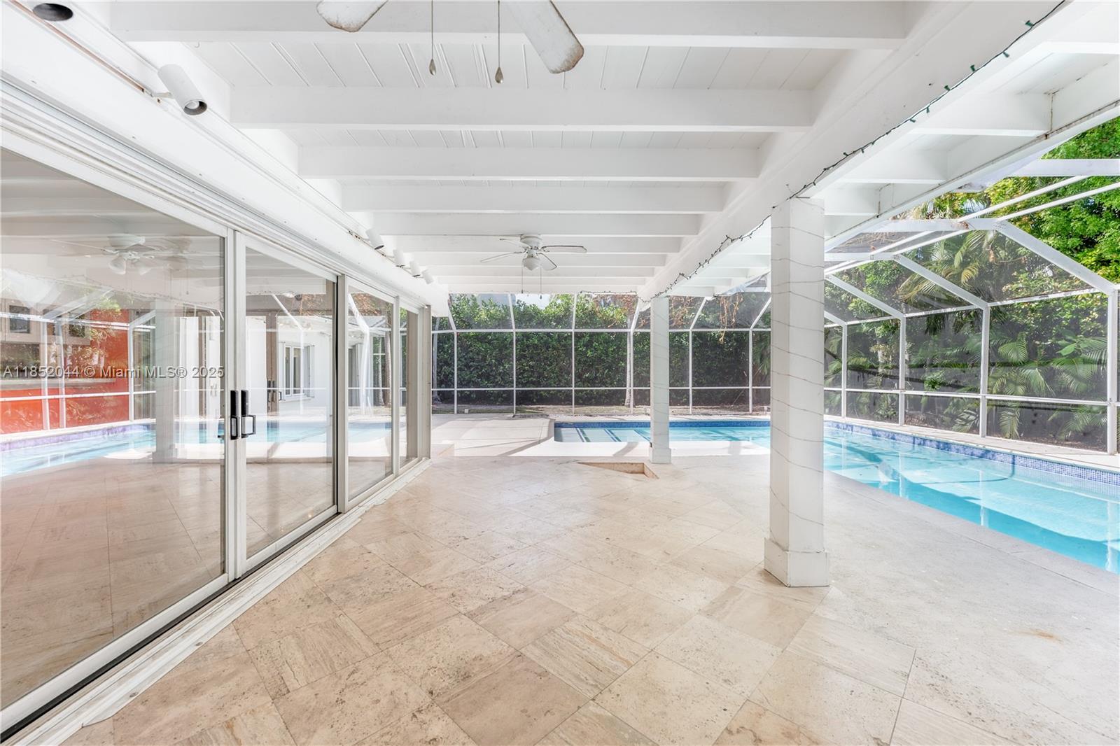 HOLIDAY COLONY - Residential