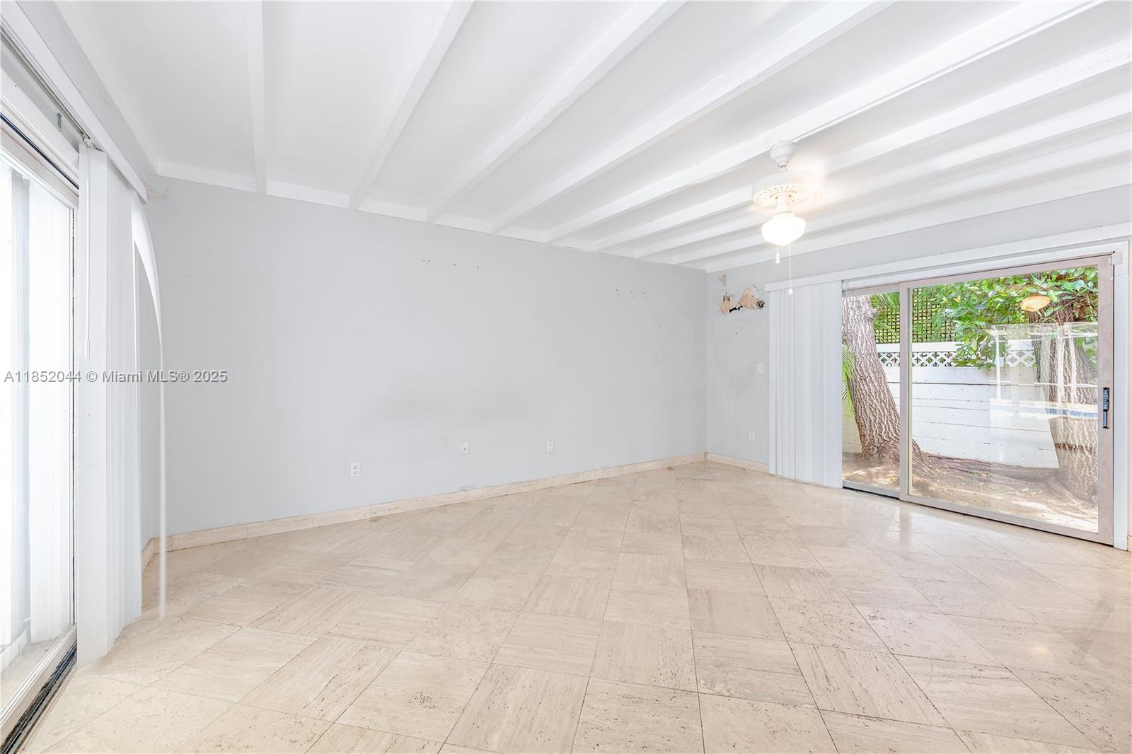 HOLIDAY COLONY - Residential