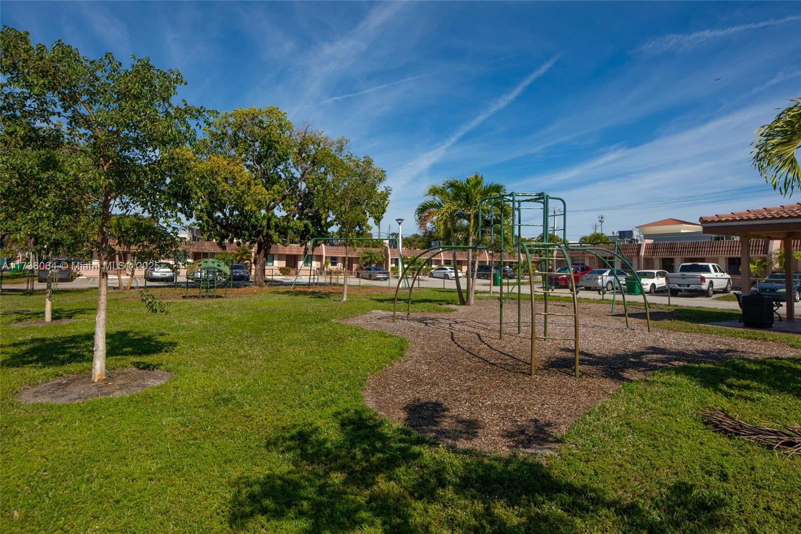 VALENCIA VILLAGE CONDO PH - Residential