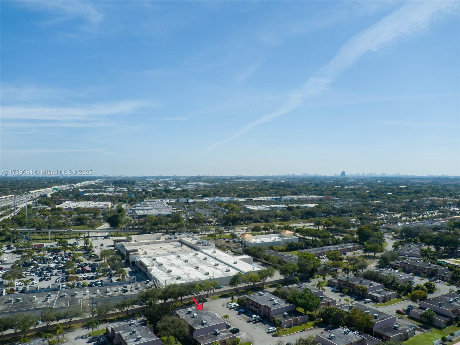 VALENCIA VILLAGE CONDO PH - Residential