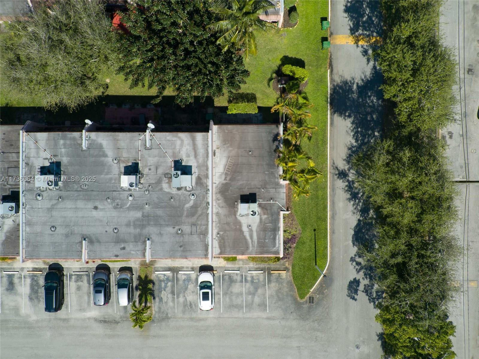 VALENCIA VILLAGE CONDO PH - Residential