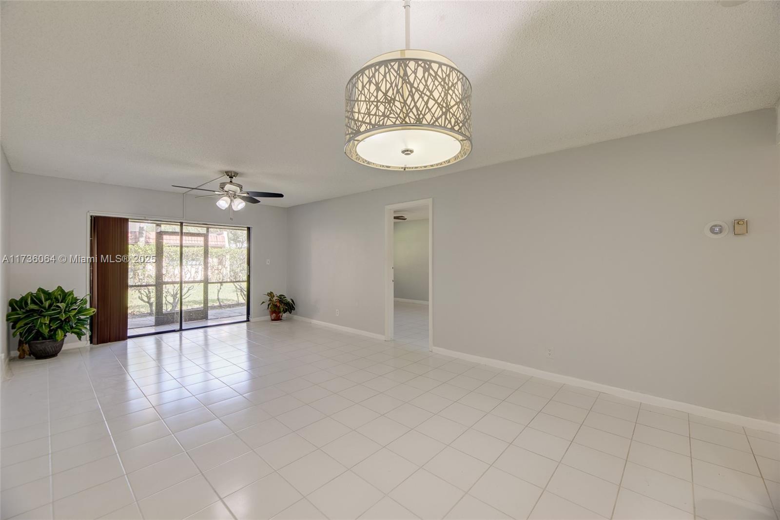 VALENCIA VILLAGE CONDO PH - Residential