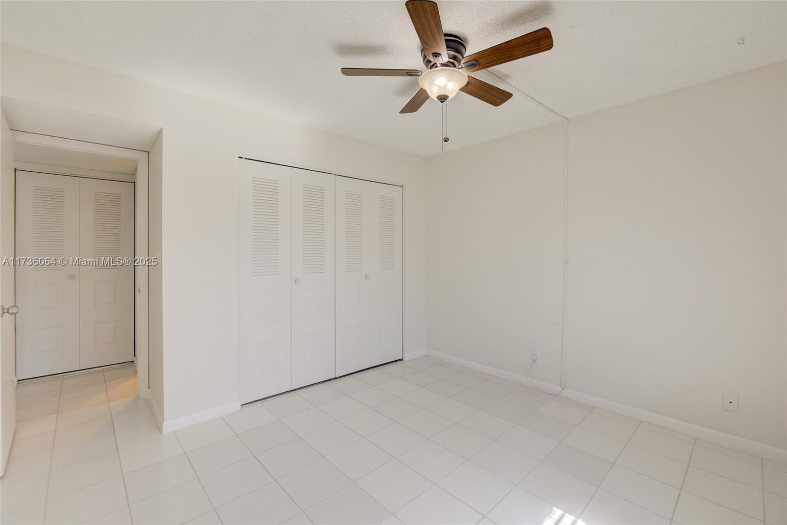 VALENCIA VILLAGE CONDO PH - Residential