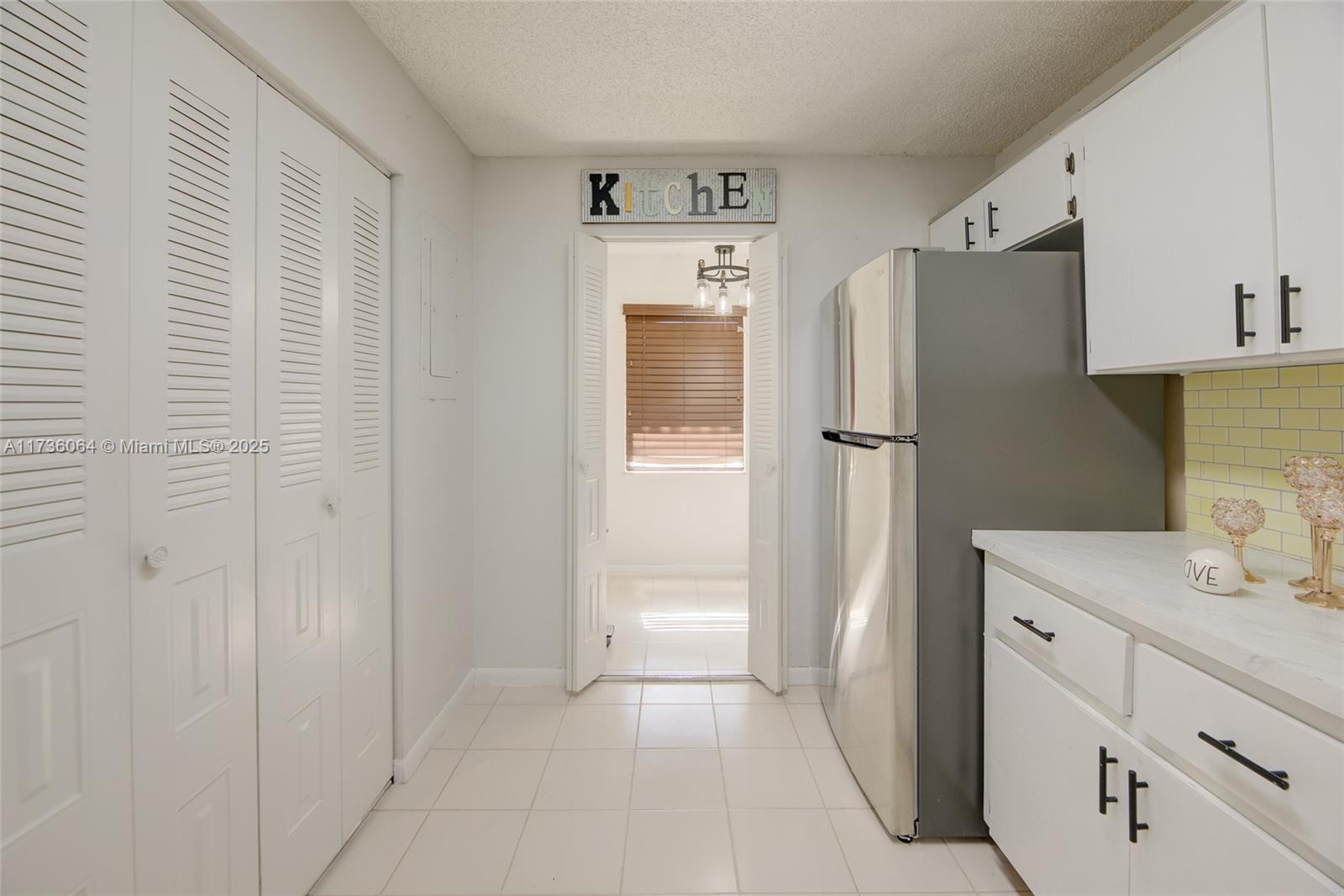 VALENCIA VILLAGE CONDO PH - Residential