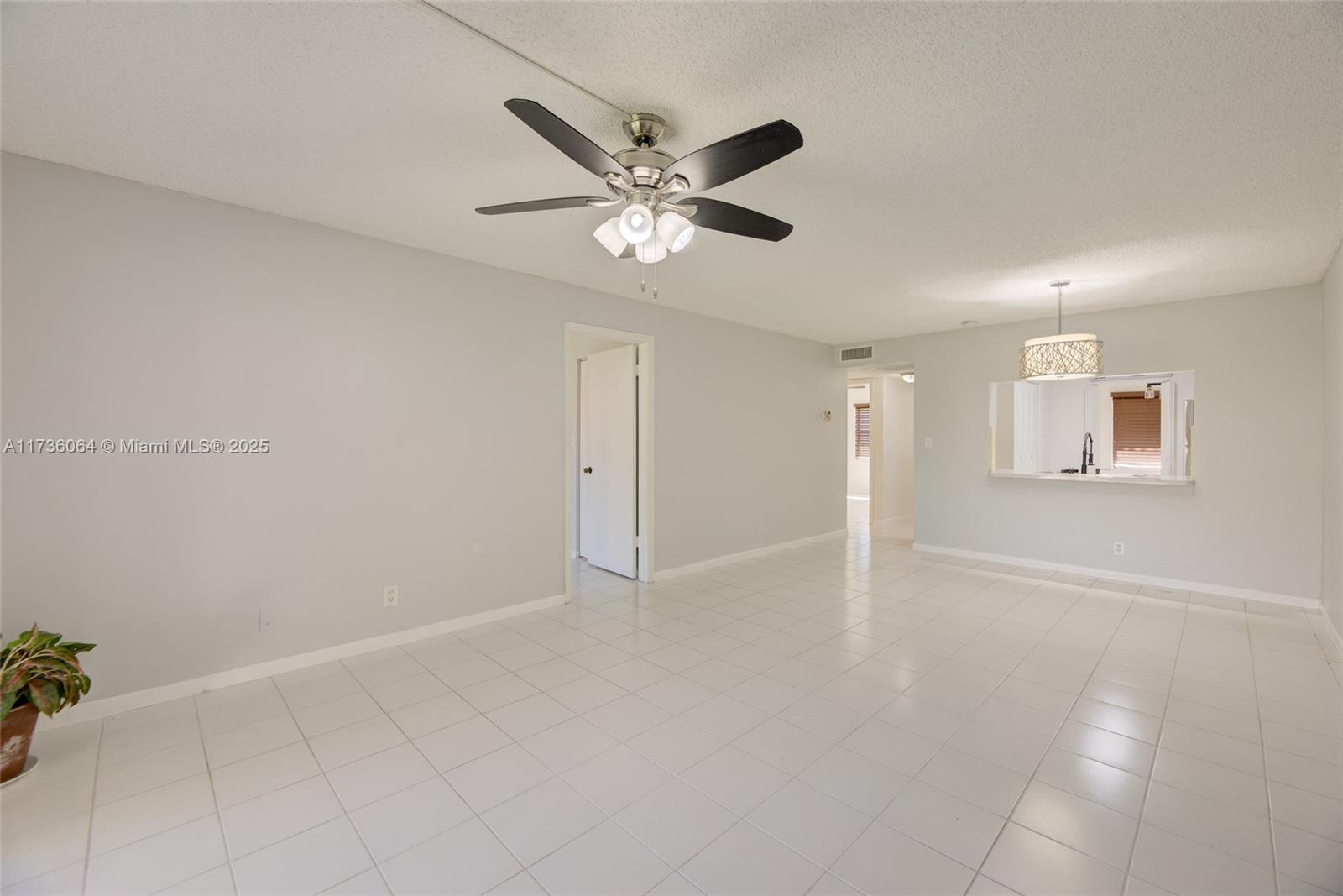 VALENCIA VILLAGE CONDO PH - Residential
