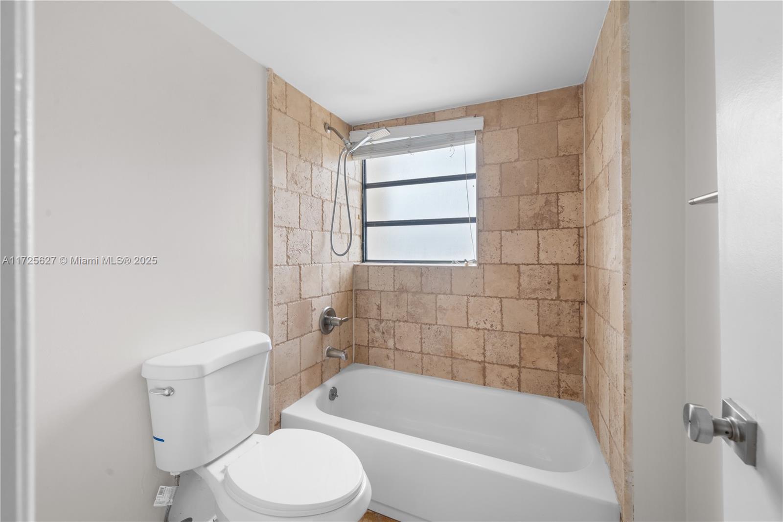 KENLAND BEND NORTH CONDO - Residential