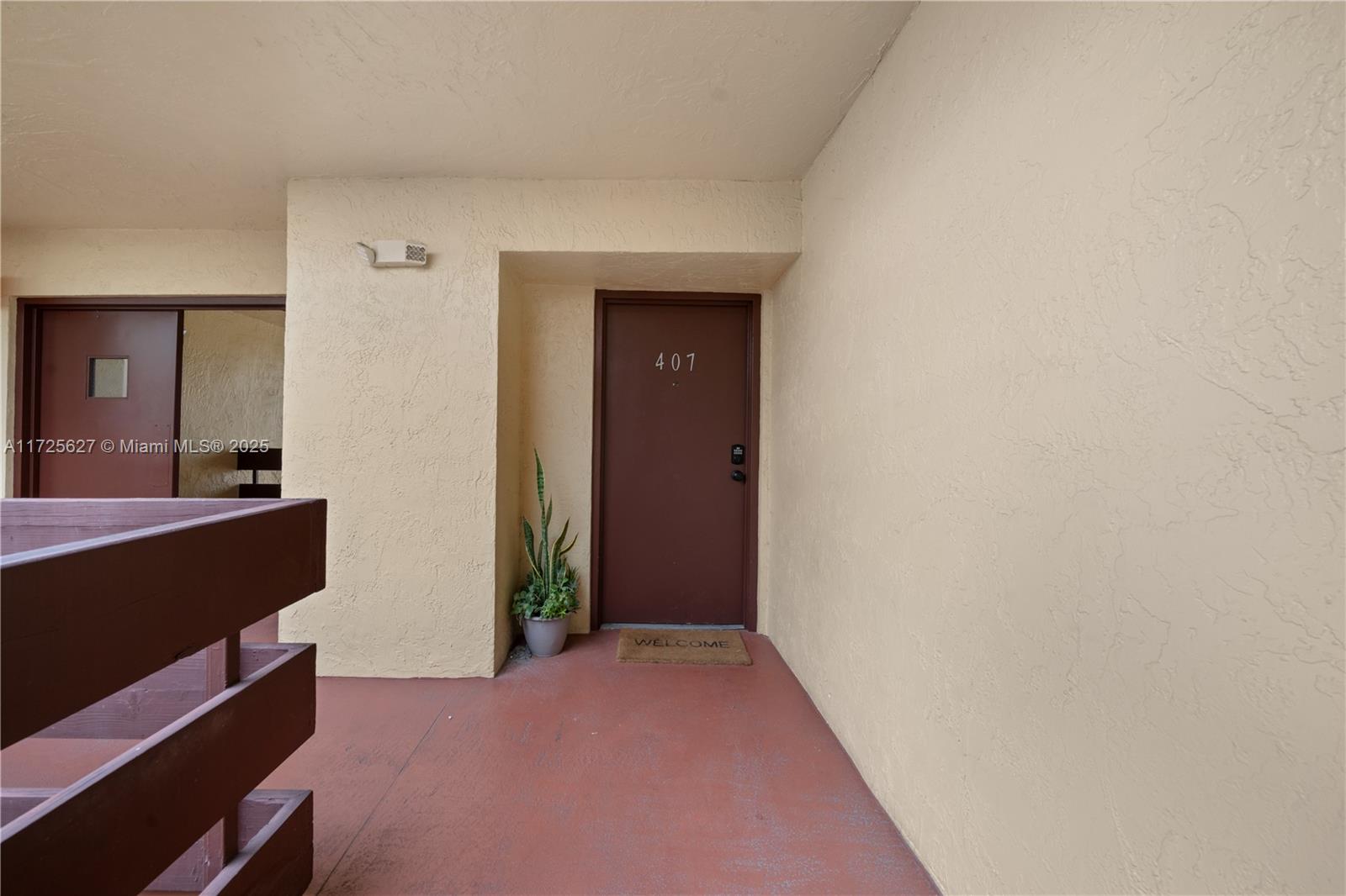 KENLAND BEND NORTH CONDO - Residential