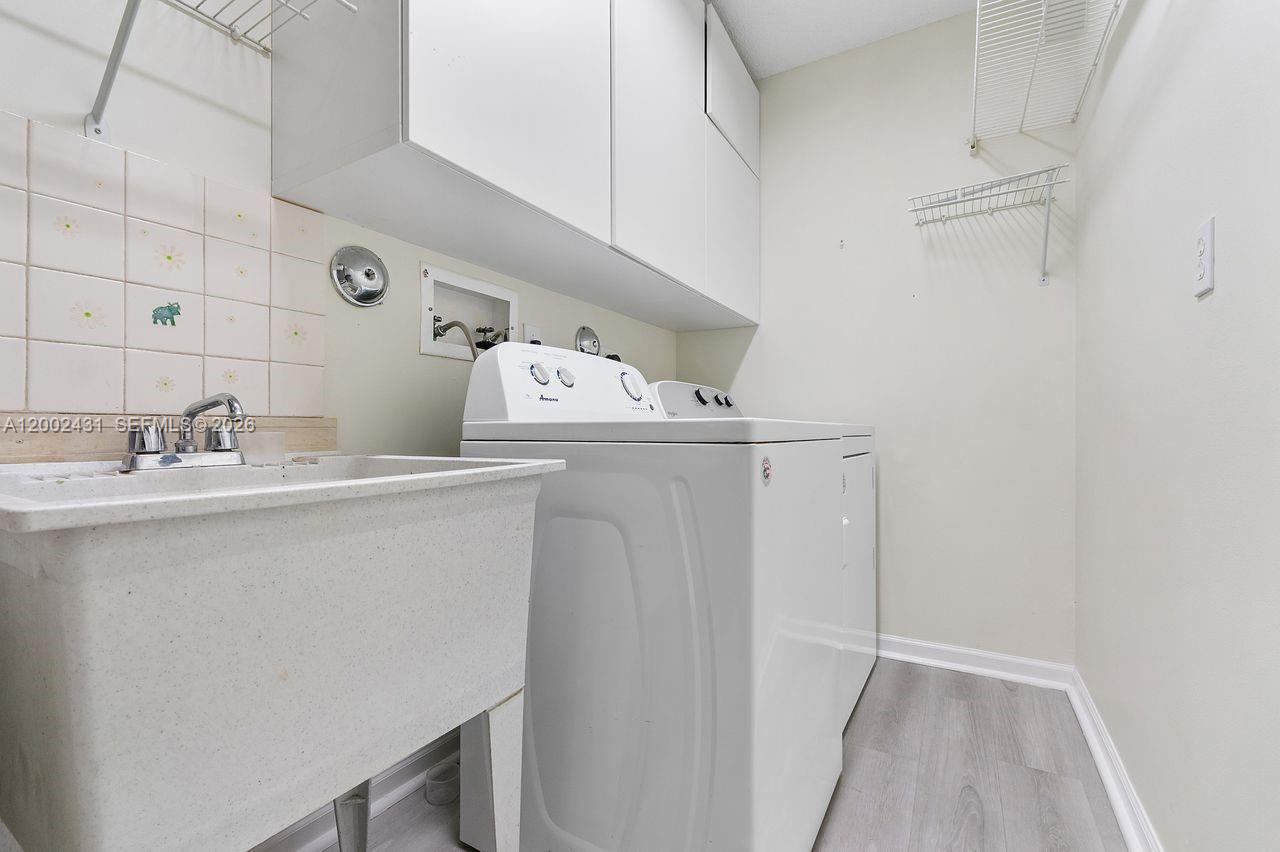 SILVER LAKES PHASE III RE - Residential