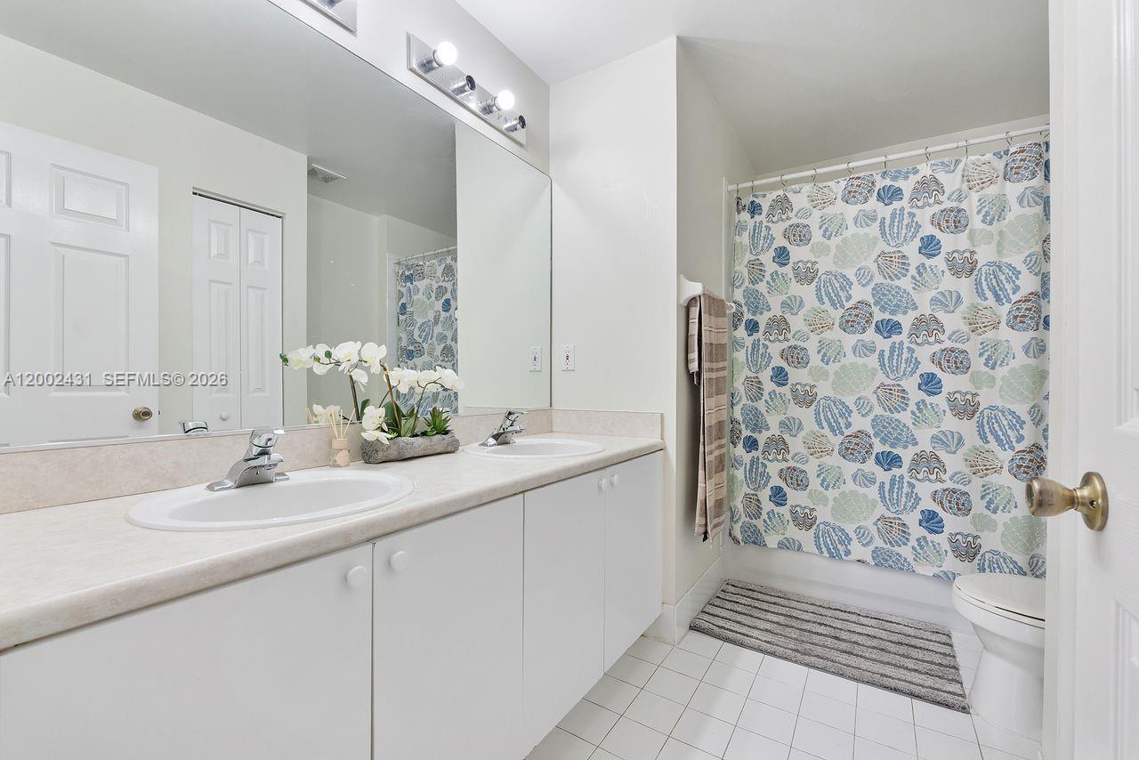 SILVER LAKES PHASE III RE - Residential