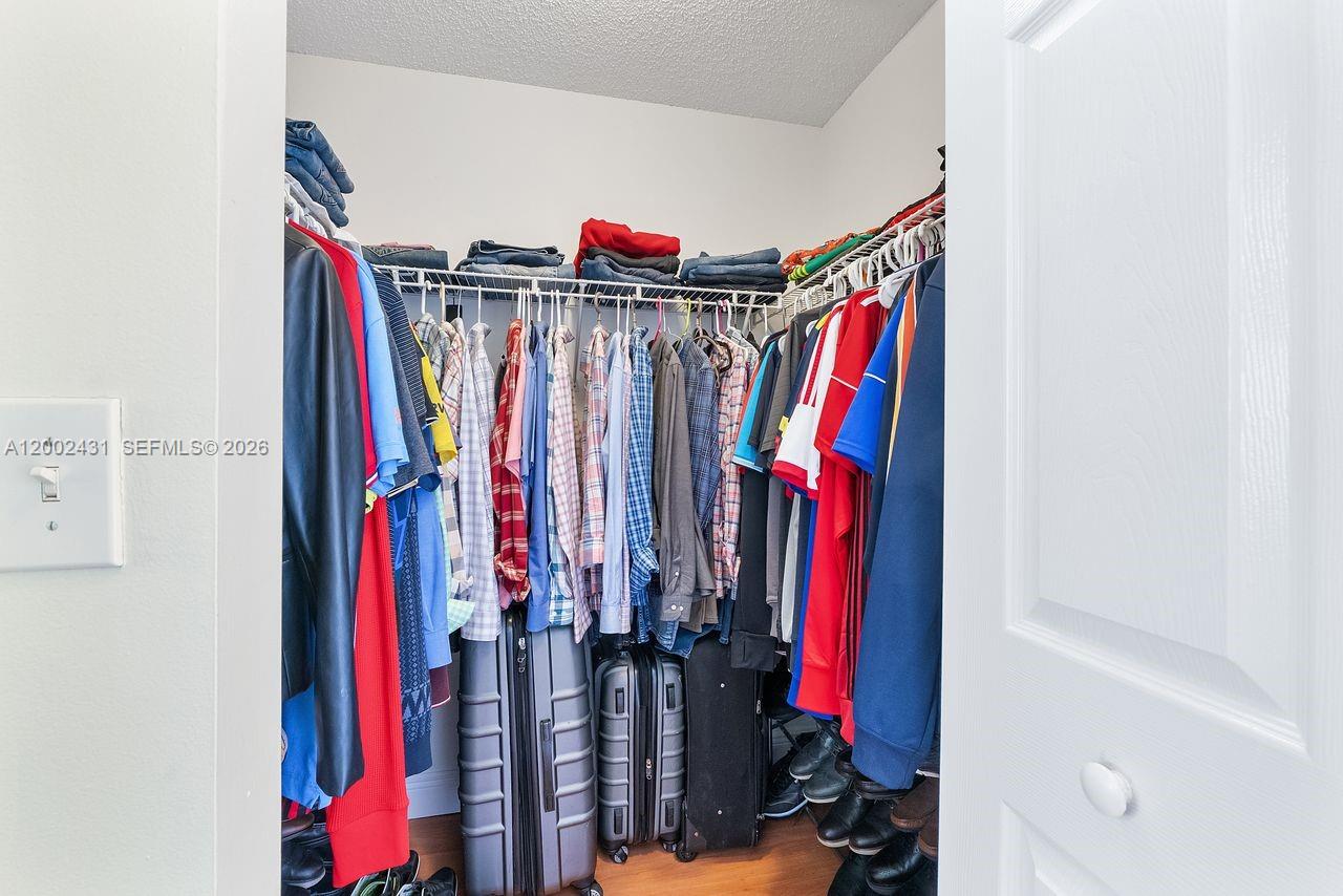 SILVER LAKES PHASE III RE - Residential