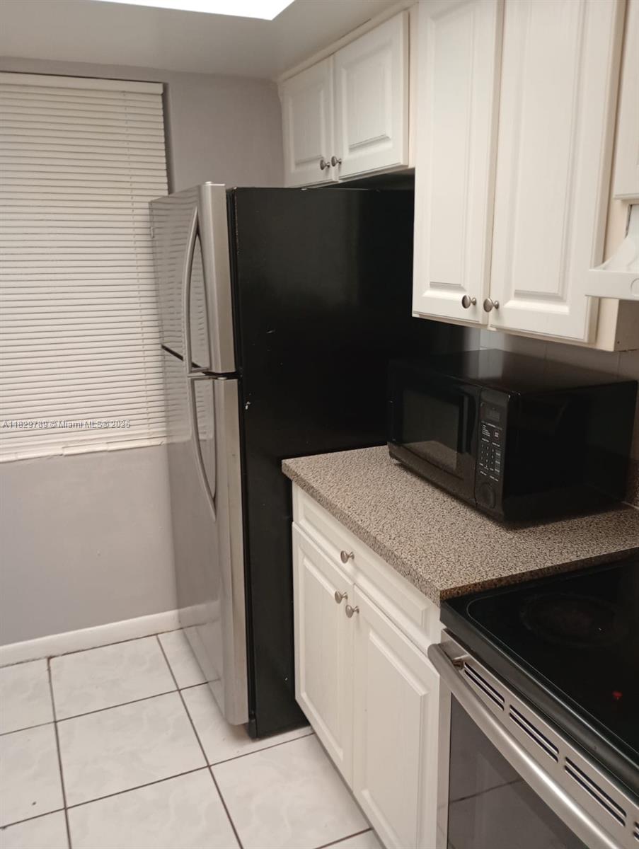 SILVER PALMS CONDO - Residential