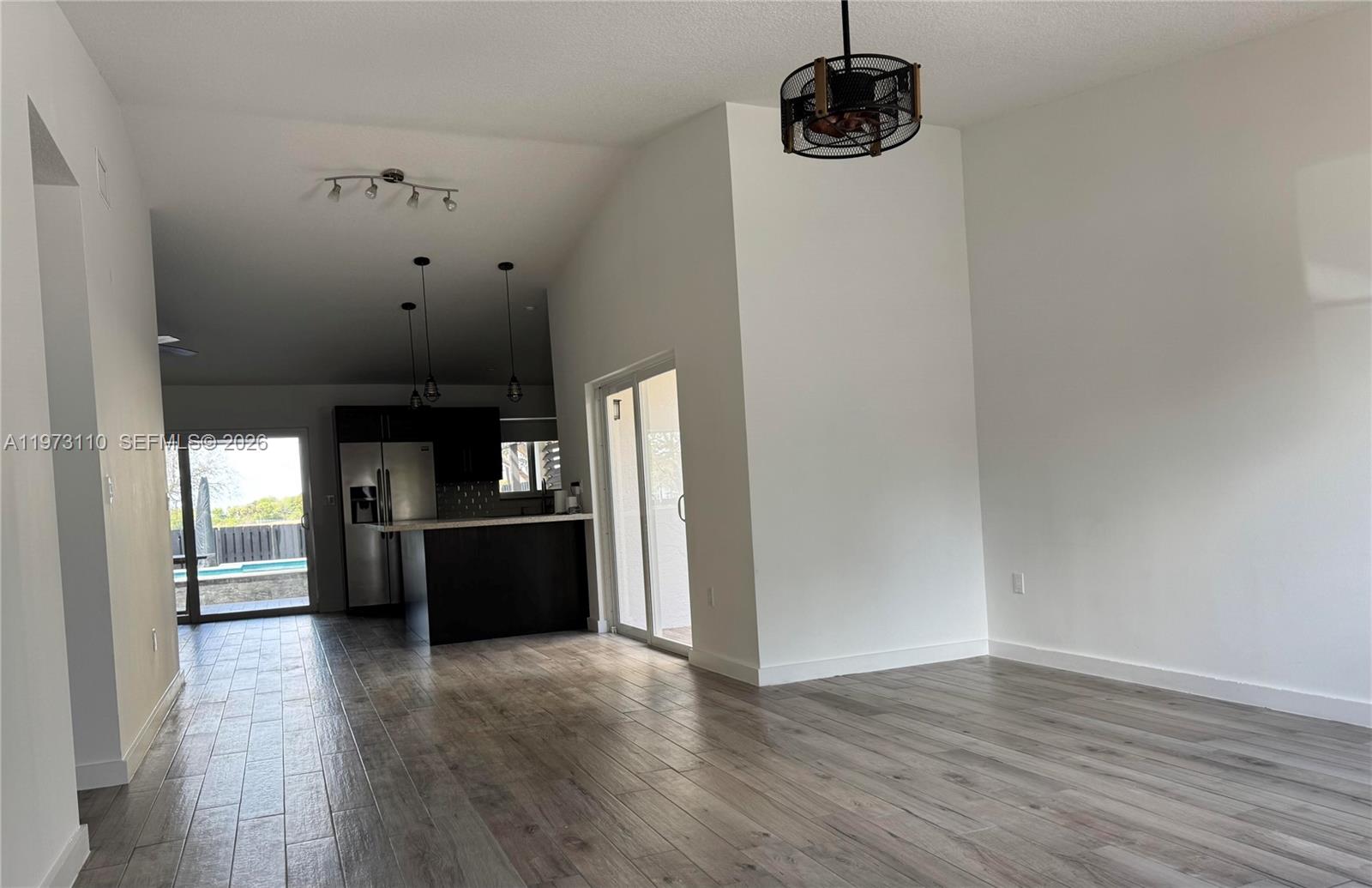 LIVE OAK OF THE HAMMOCKS - Residential