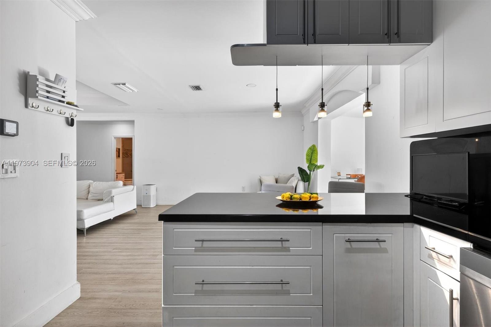 BRICKELL ESTATES - Residential