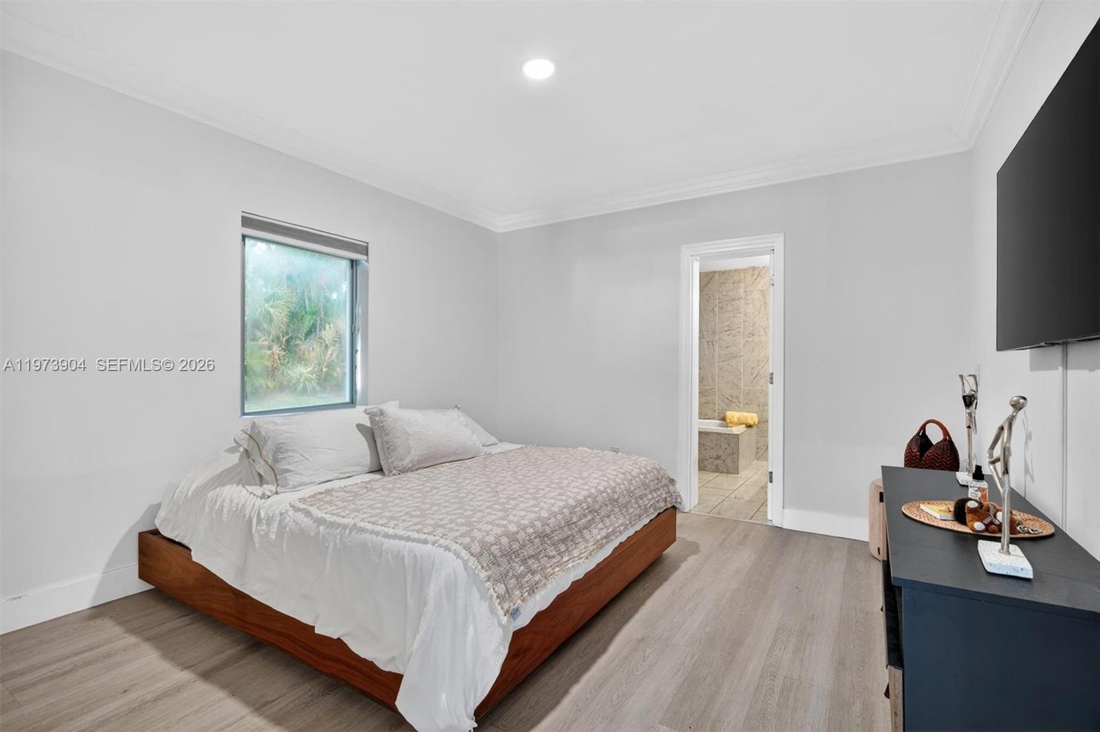 BRICKELL ESTATES - Residential