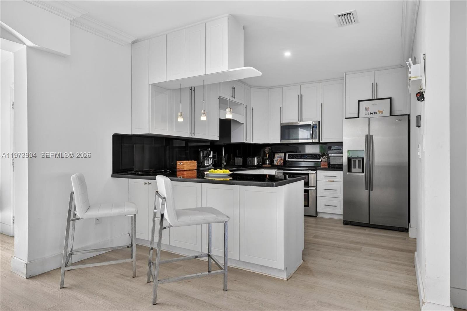 BRICKELL ESTATES - Residential