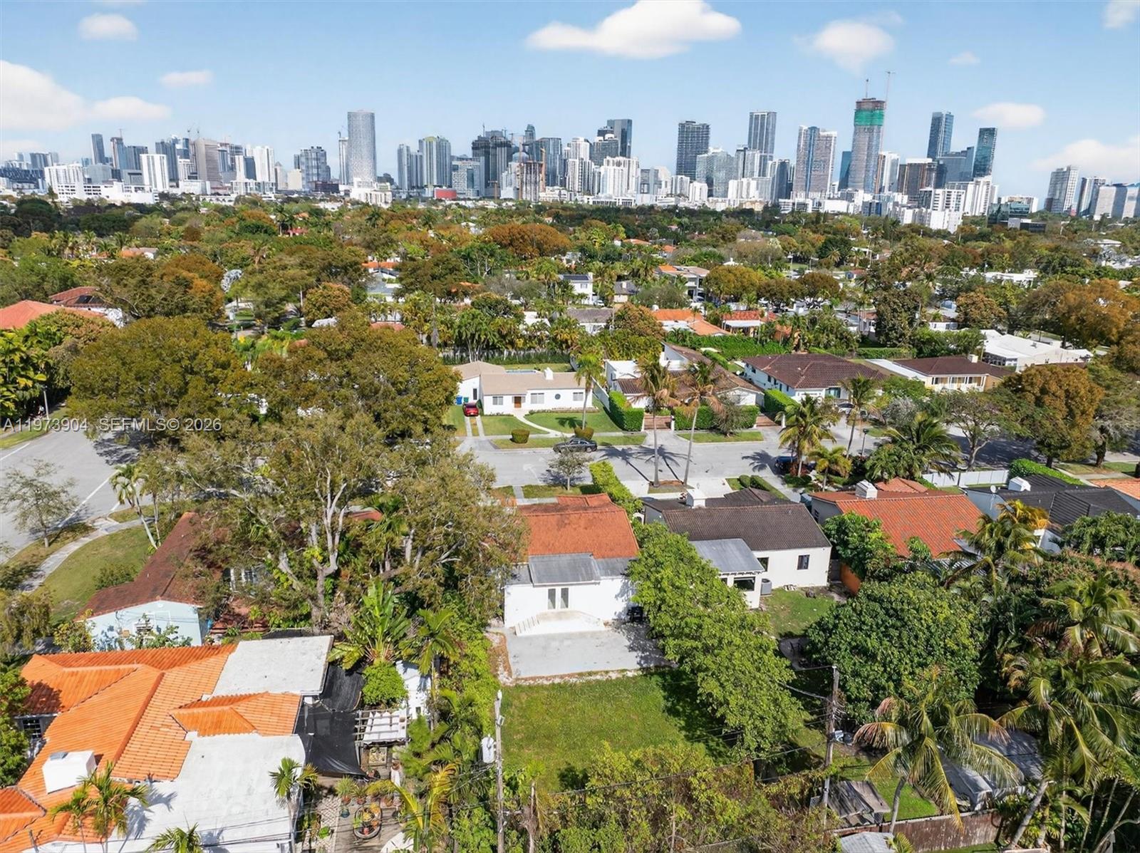 BRICKELL ESTATES - Residential