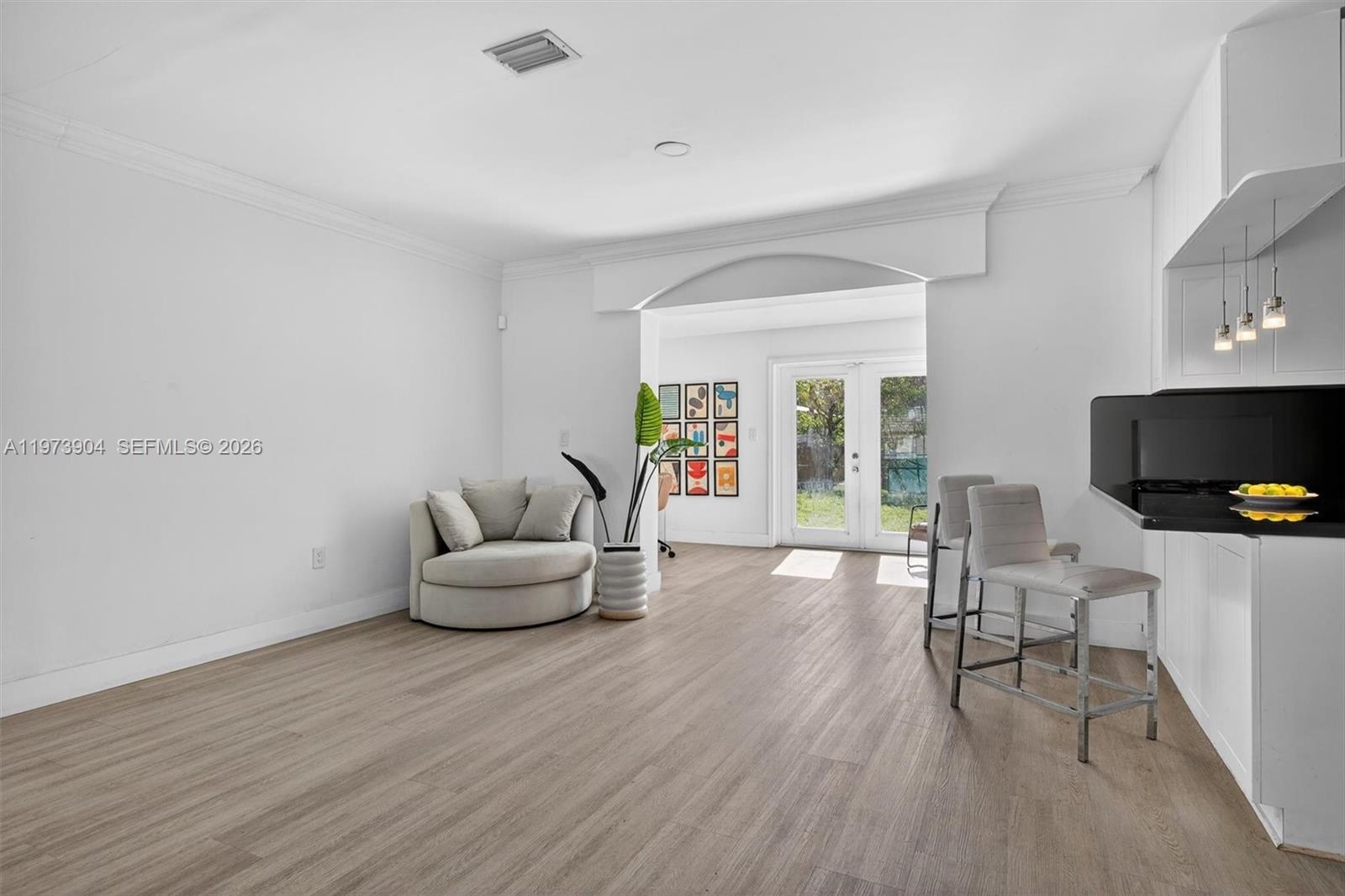 BRICKELL ESTATES - Residential