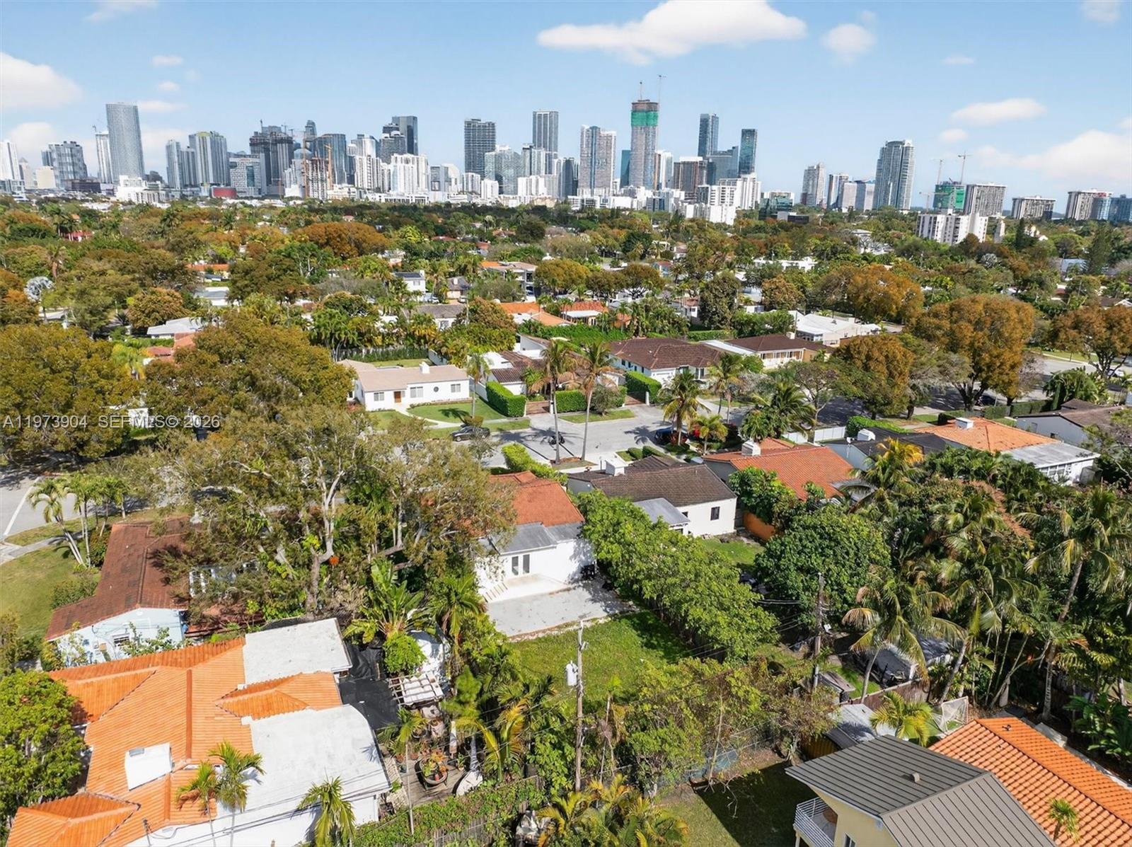 BRICKELL ESTATES - Residential