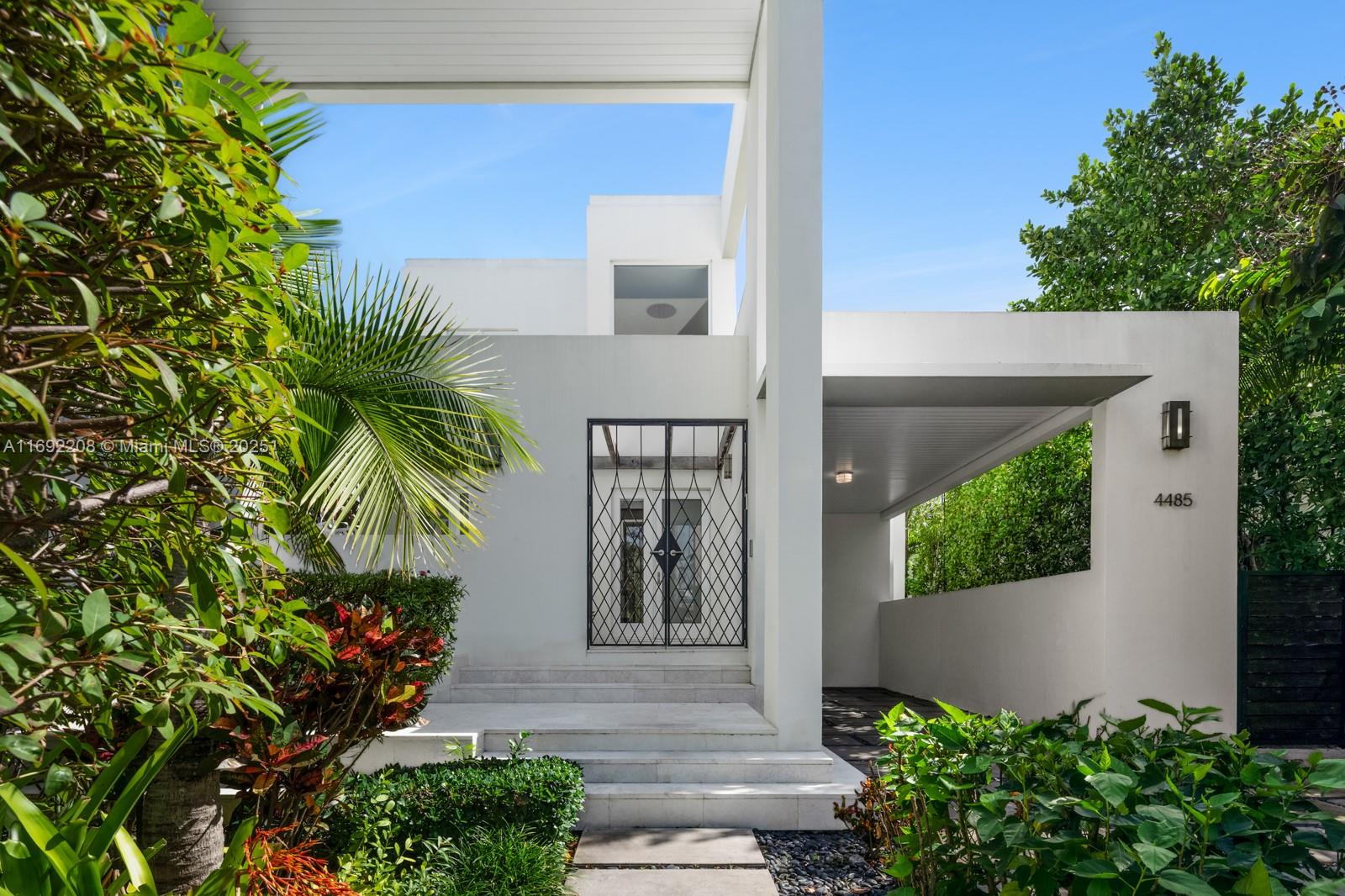 4485 Royal Palm Ave, Miami Beach, Miami-Dade County, Florida - 6 Bedrooms  
5 Bathrooms - 
