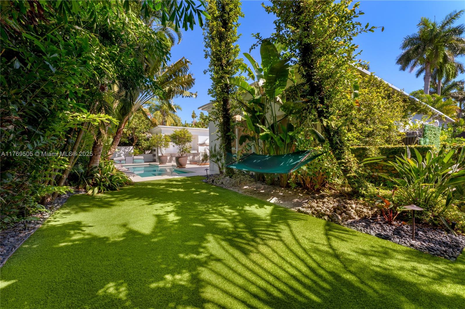 LA GORCE ISLAND - Residential