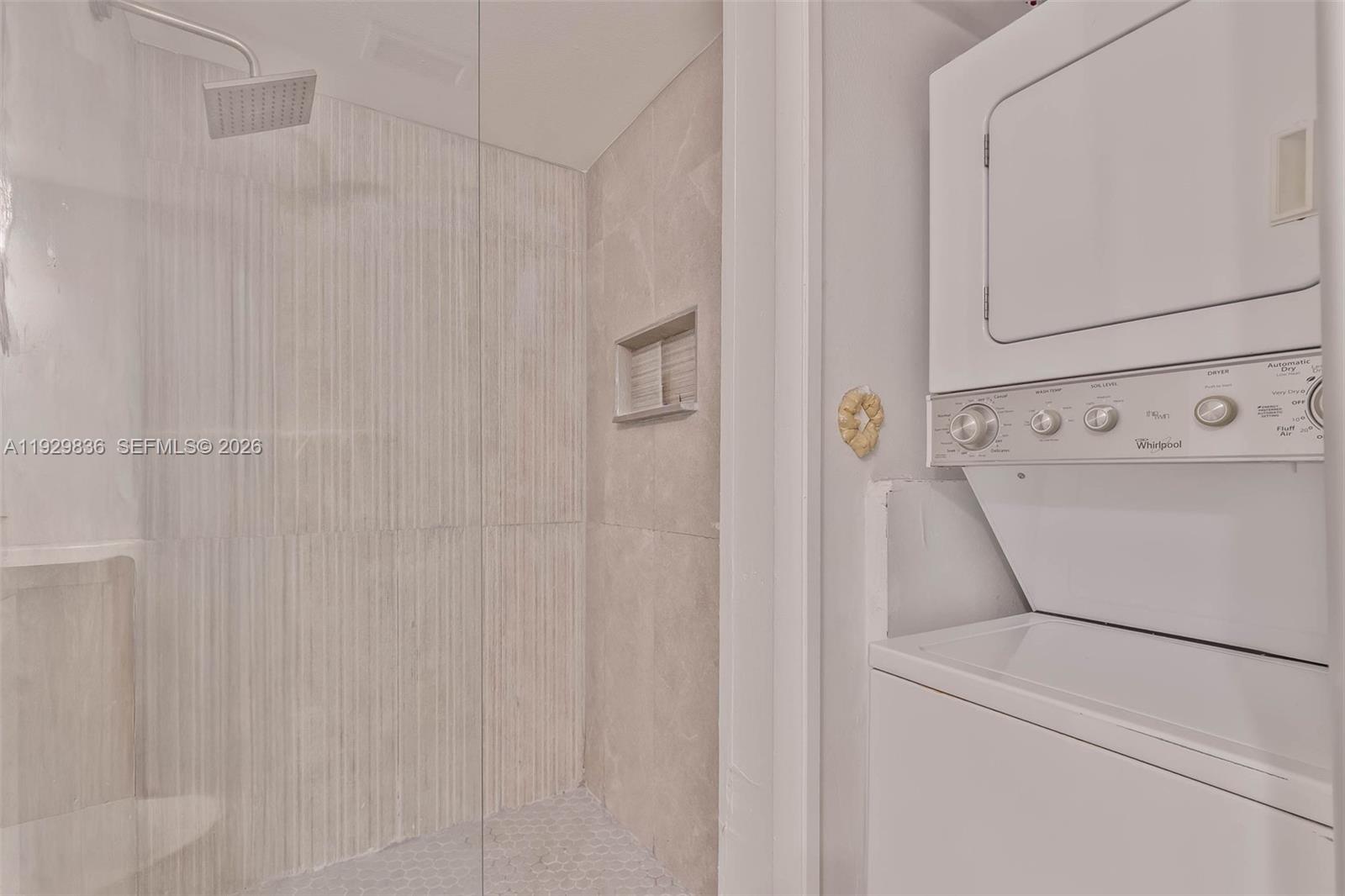 RACQUET CLUB APARTMENTS A - Residential