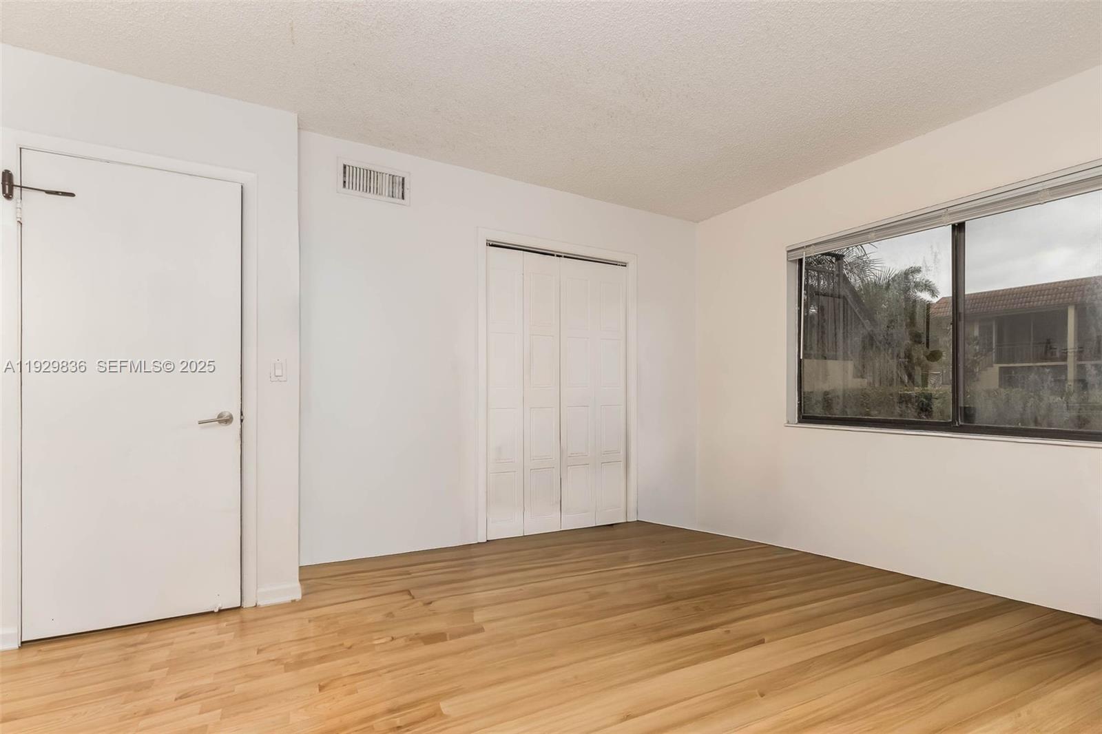 RACQUET CLUB APARTMENTS A - Residential