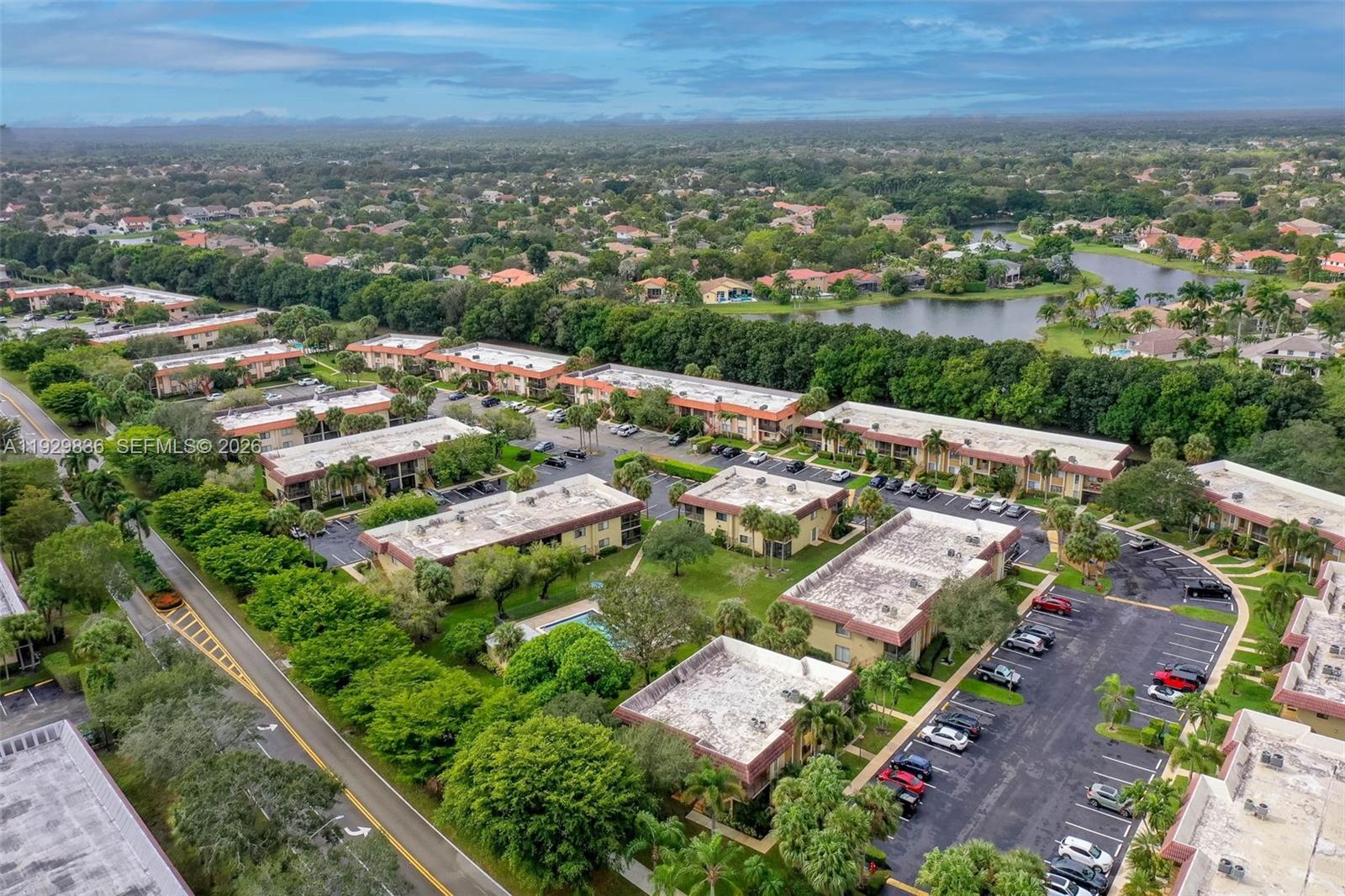 RACQUET CLUB APARTMENTS A - Residential