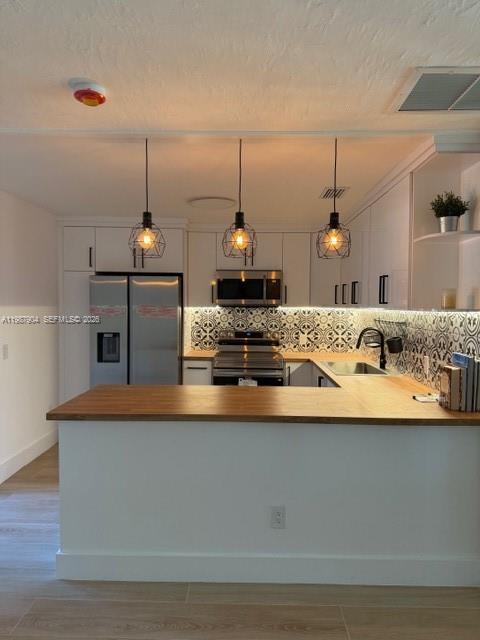 S/D OF 12-45-42, E 1/2 OF - Residential