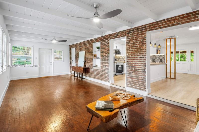 S/D OF 12-45-42, E 1/2 OF - Residential