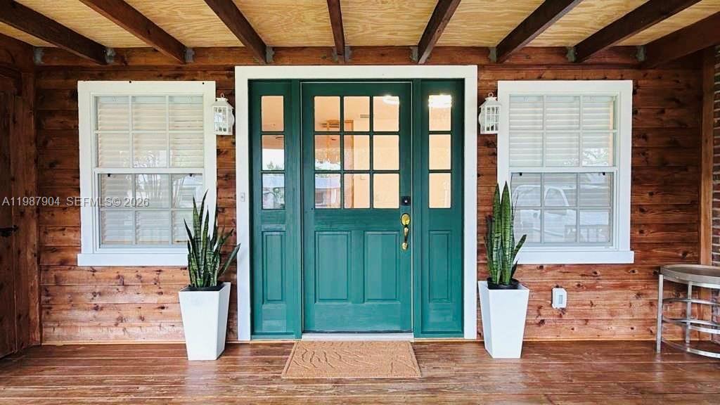 S/D OF 12-45-42, E 1/2 OF - Residential