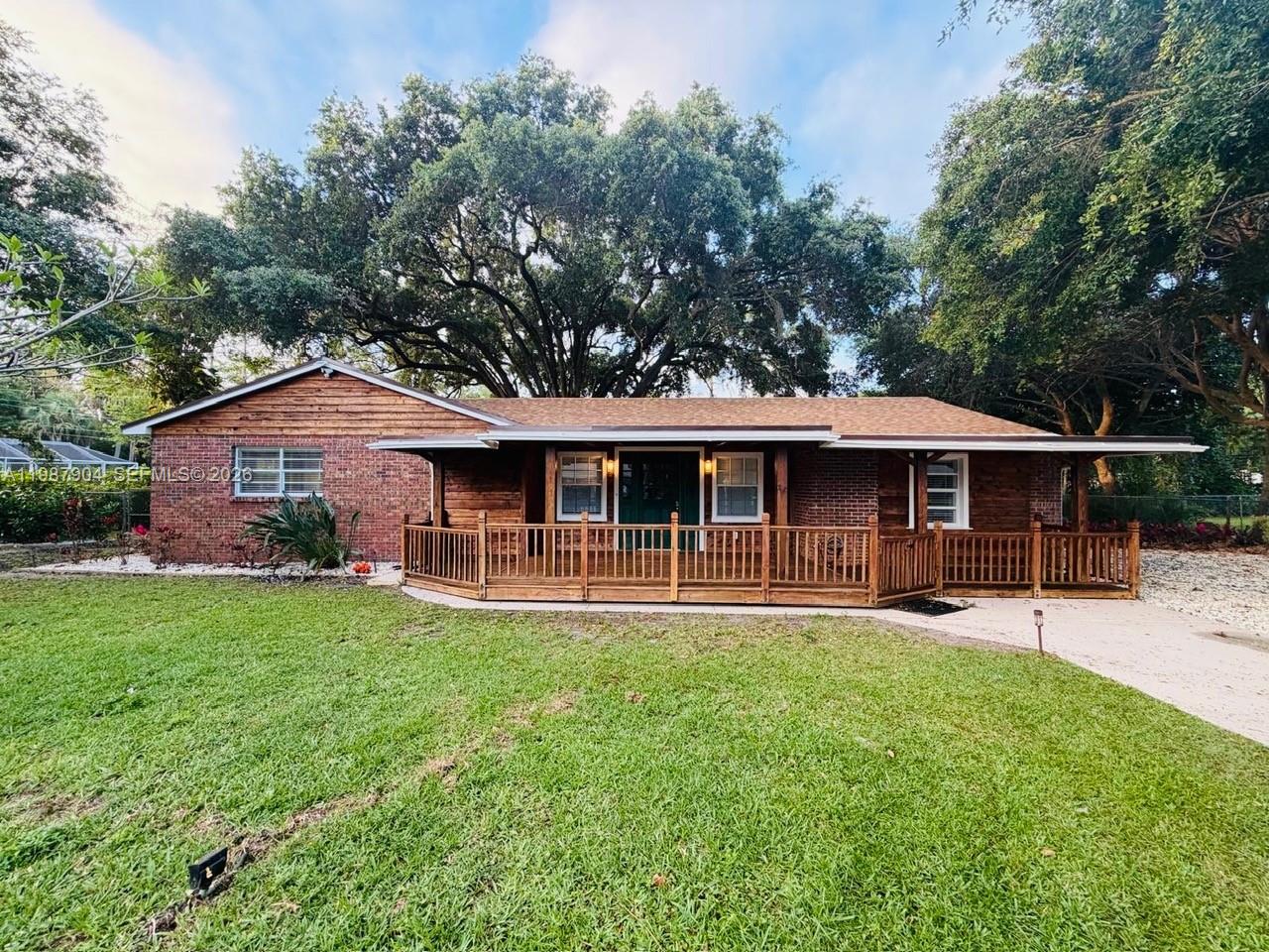 S/D OF 12-45-42, E 1/2 OF - Residential