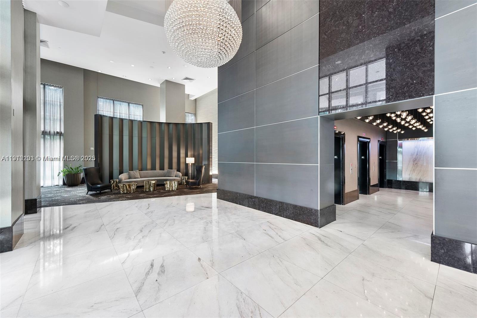 THE PLAZA 901 BRICKELL CO - Residential Lease