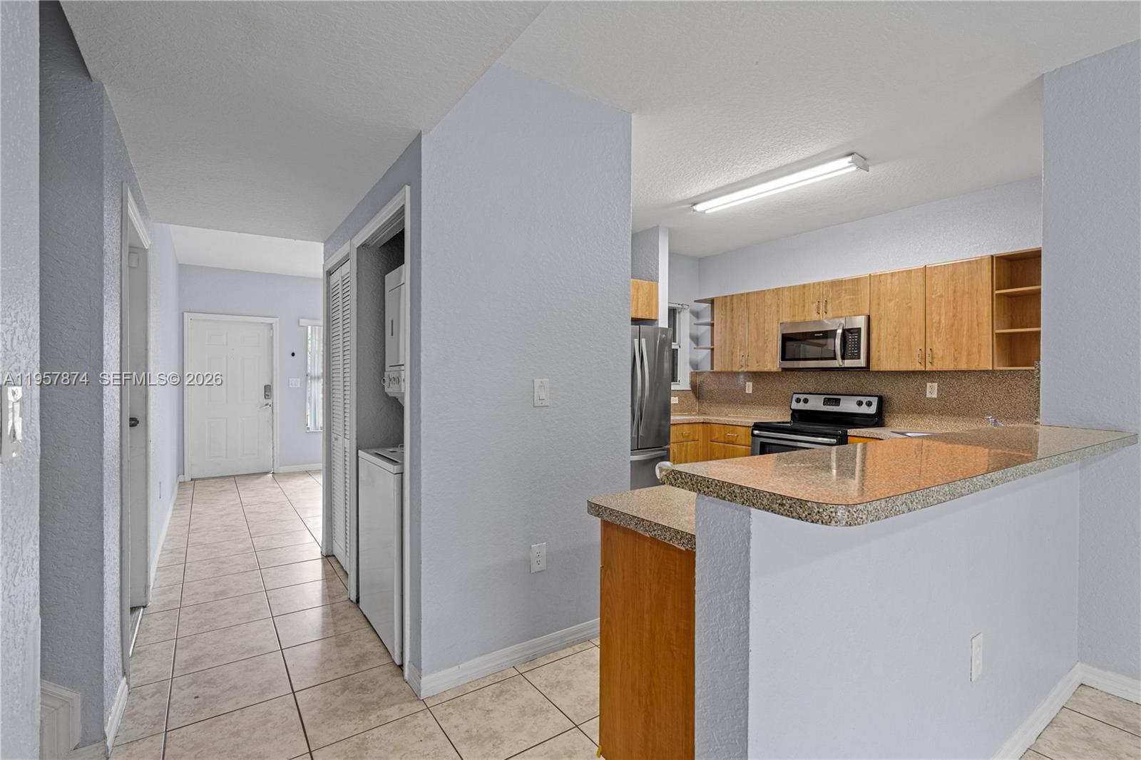 ABEL HOMES AT KEYS WINDS - Residential Lease